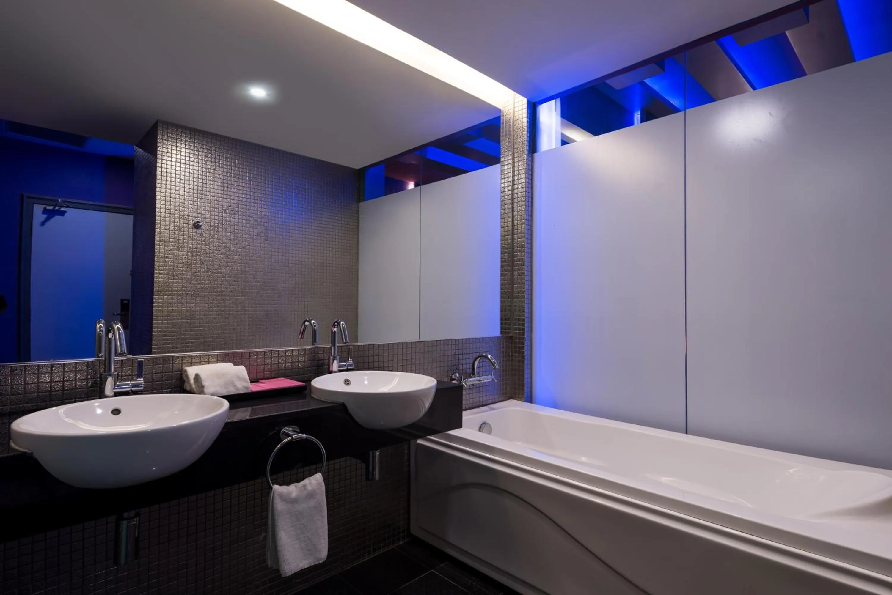 Bathroom in Kingston Hotel 3 - Kuala Lumpur