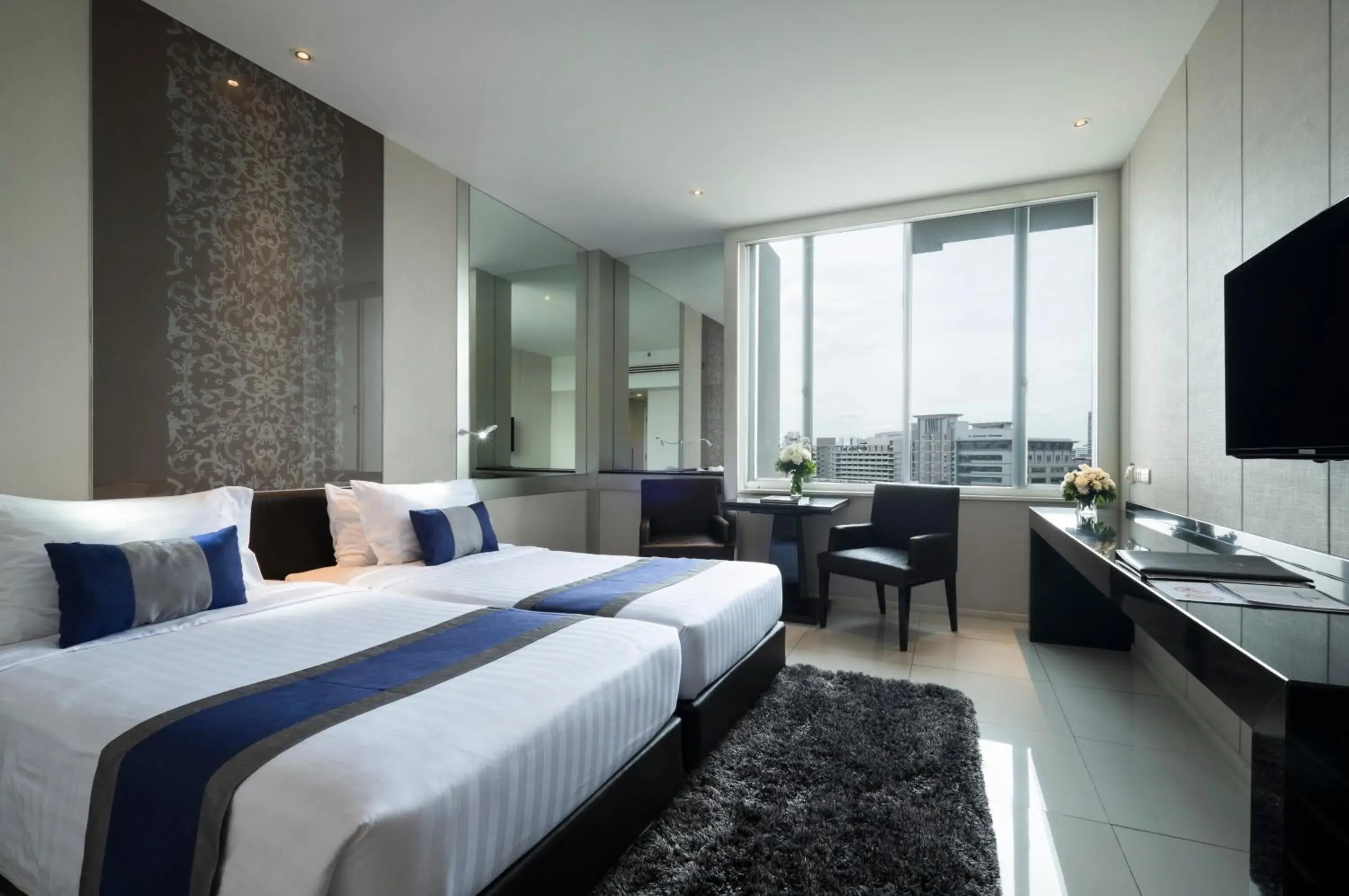 Executive Room in Mandarin Hotel Managed by Centre Point Executive Room in Mandarin Hotel Managed by Centre Point