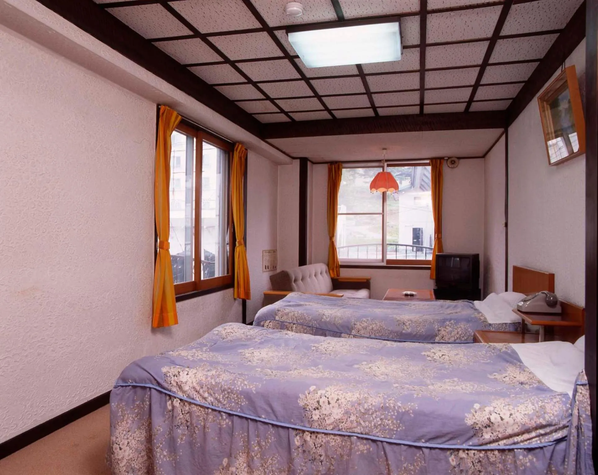 Photo of the whole room, Bed in Hotel Sanraku