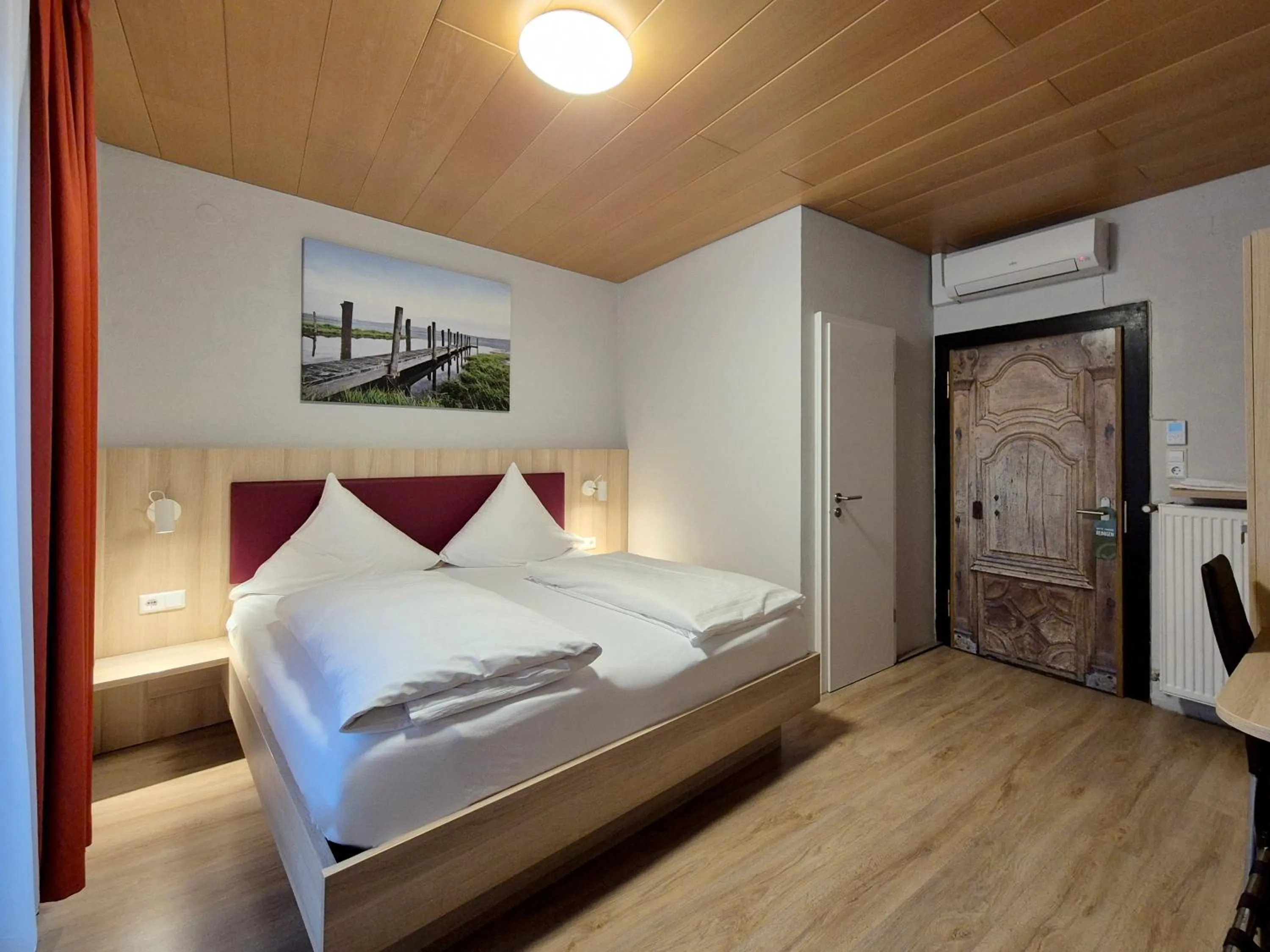 Bed in Hotel Mäuerle