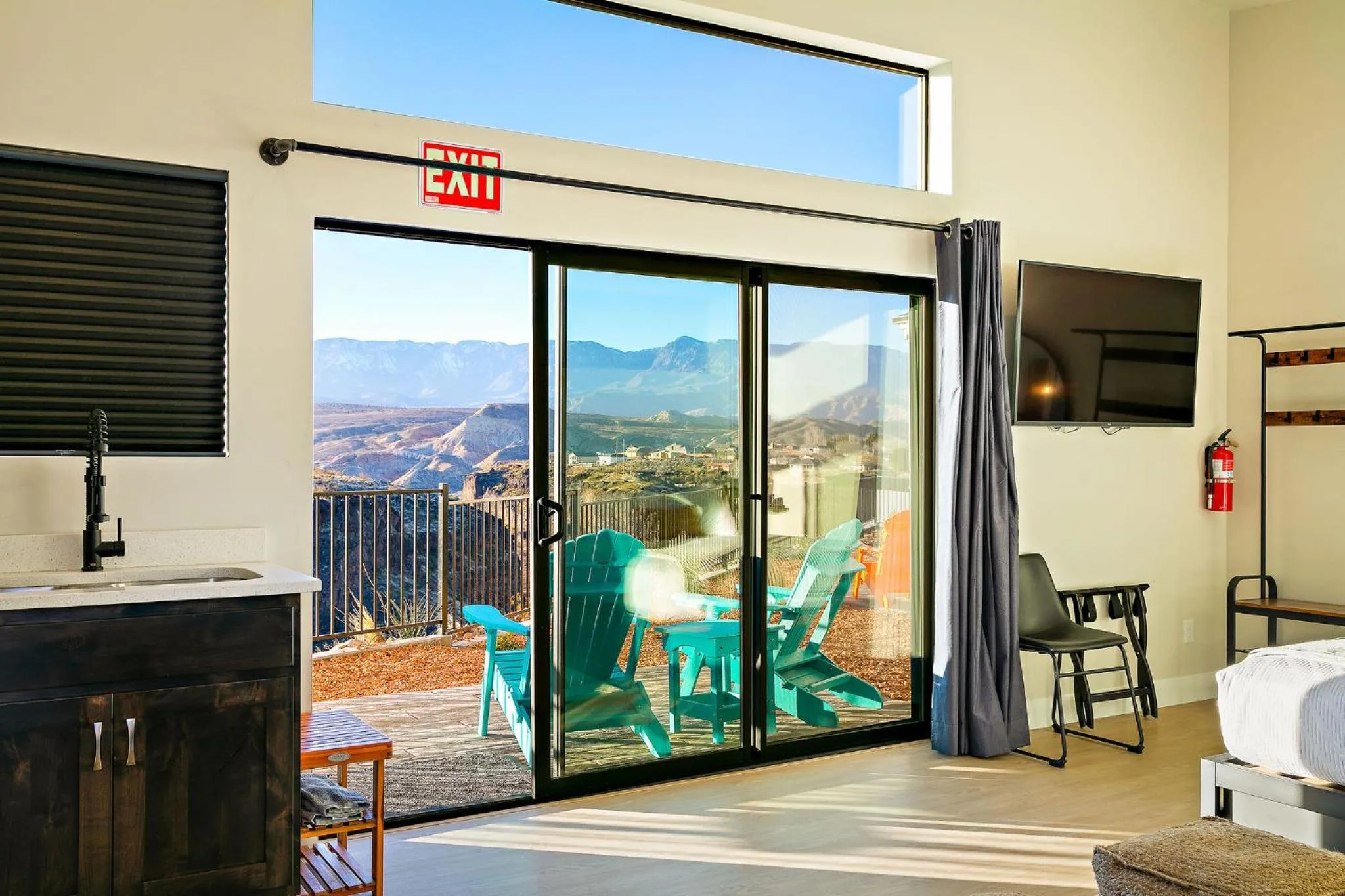 Mountain view in The Dwellings