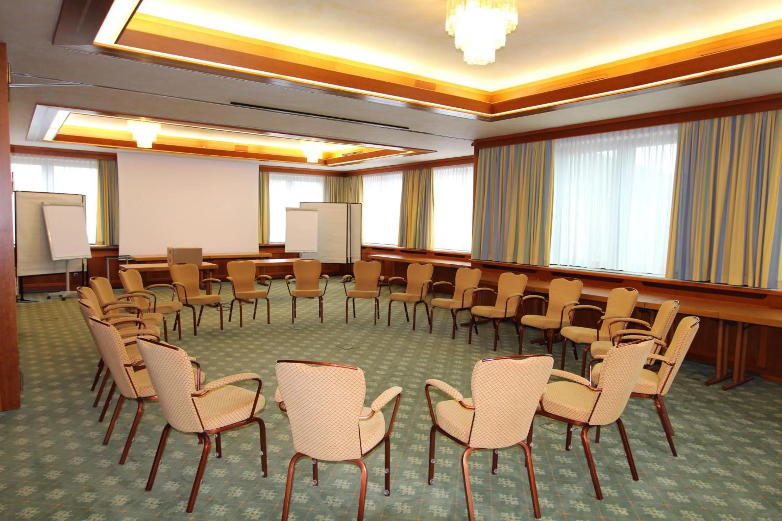 Business facilities in Eden-Hotel