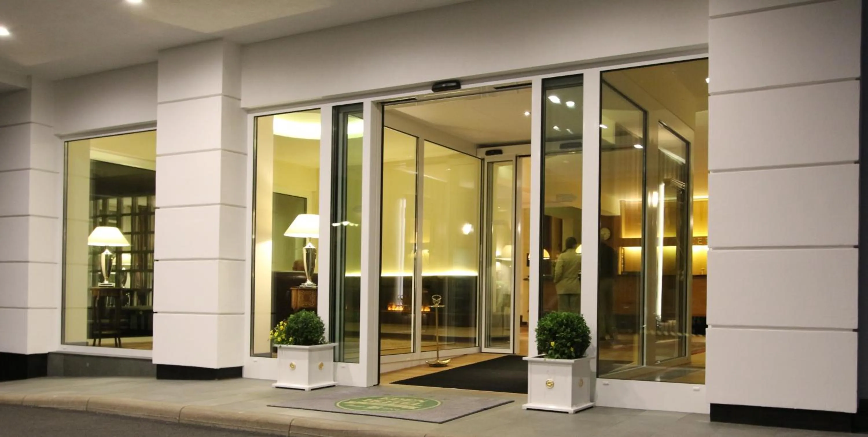 Facade/entrance in Eden-Hotel