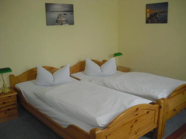 Bed in Hotel Feilen-Wolff