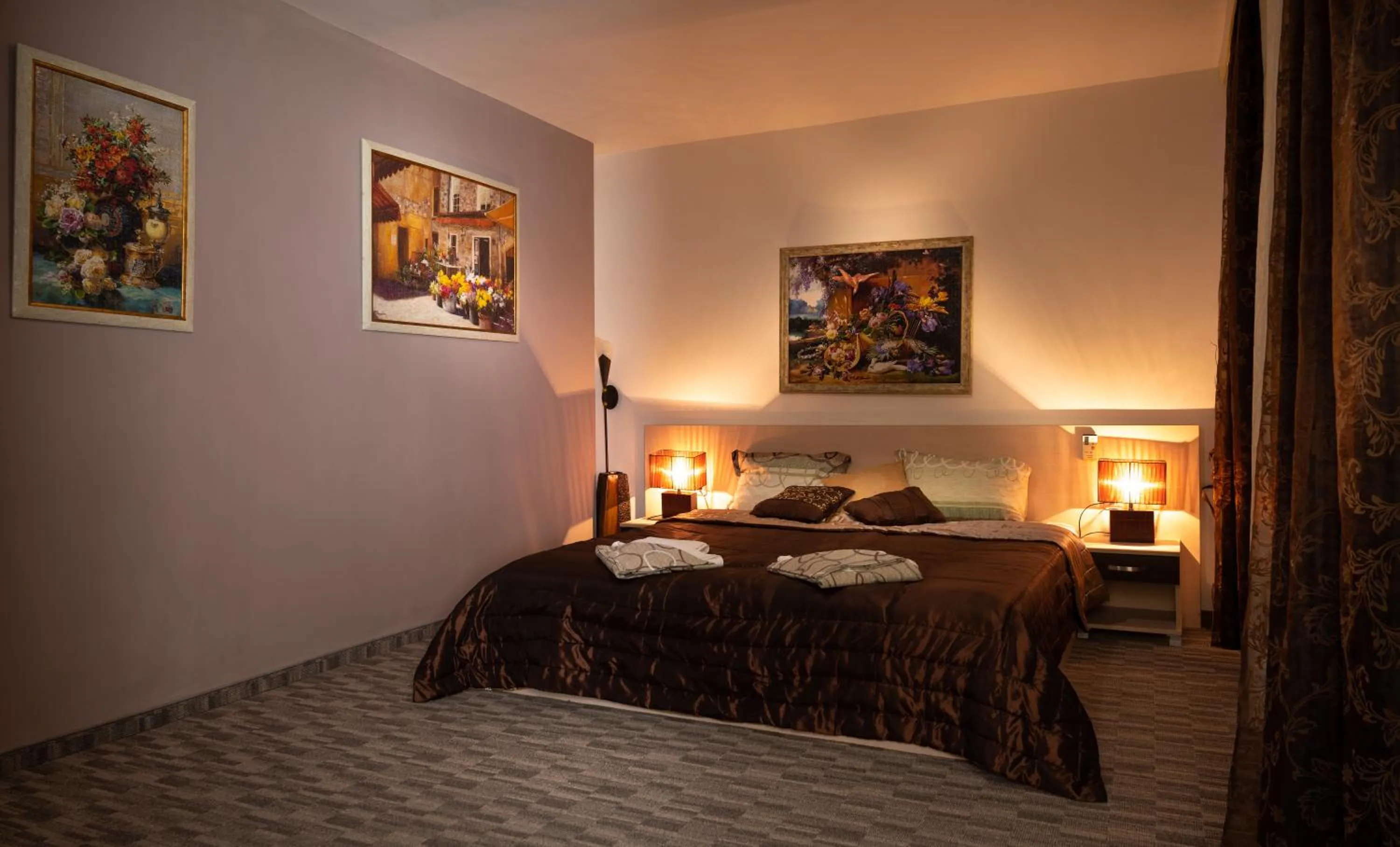 Bed in Kalypso Hotel