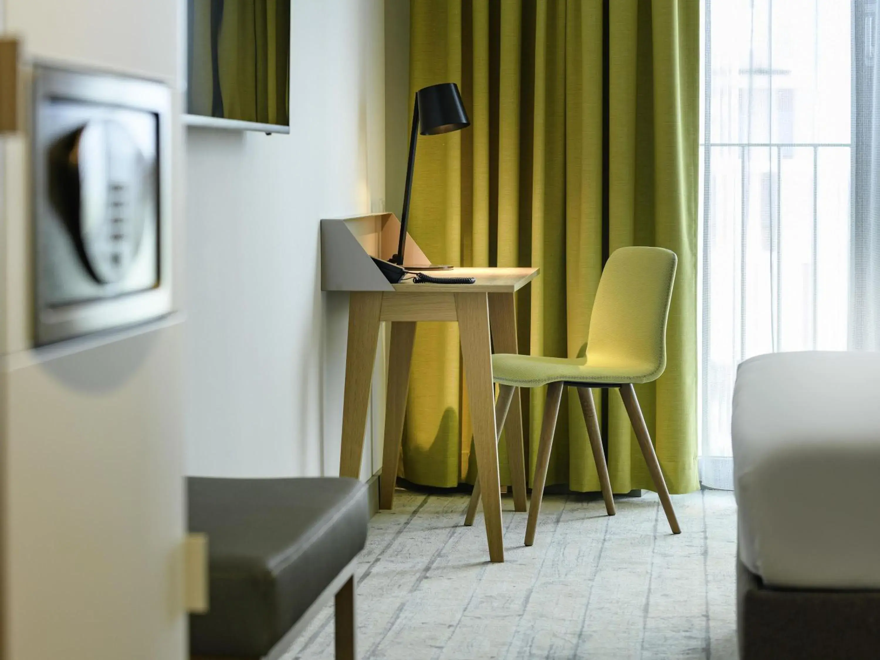 Superior Double Room in Novotel München Messe Superior Double Room in Novotel München Messe