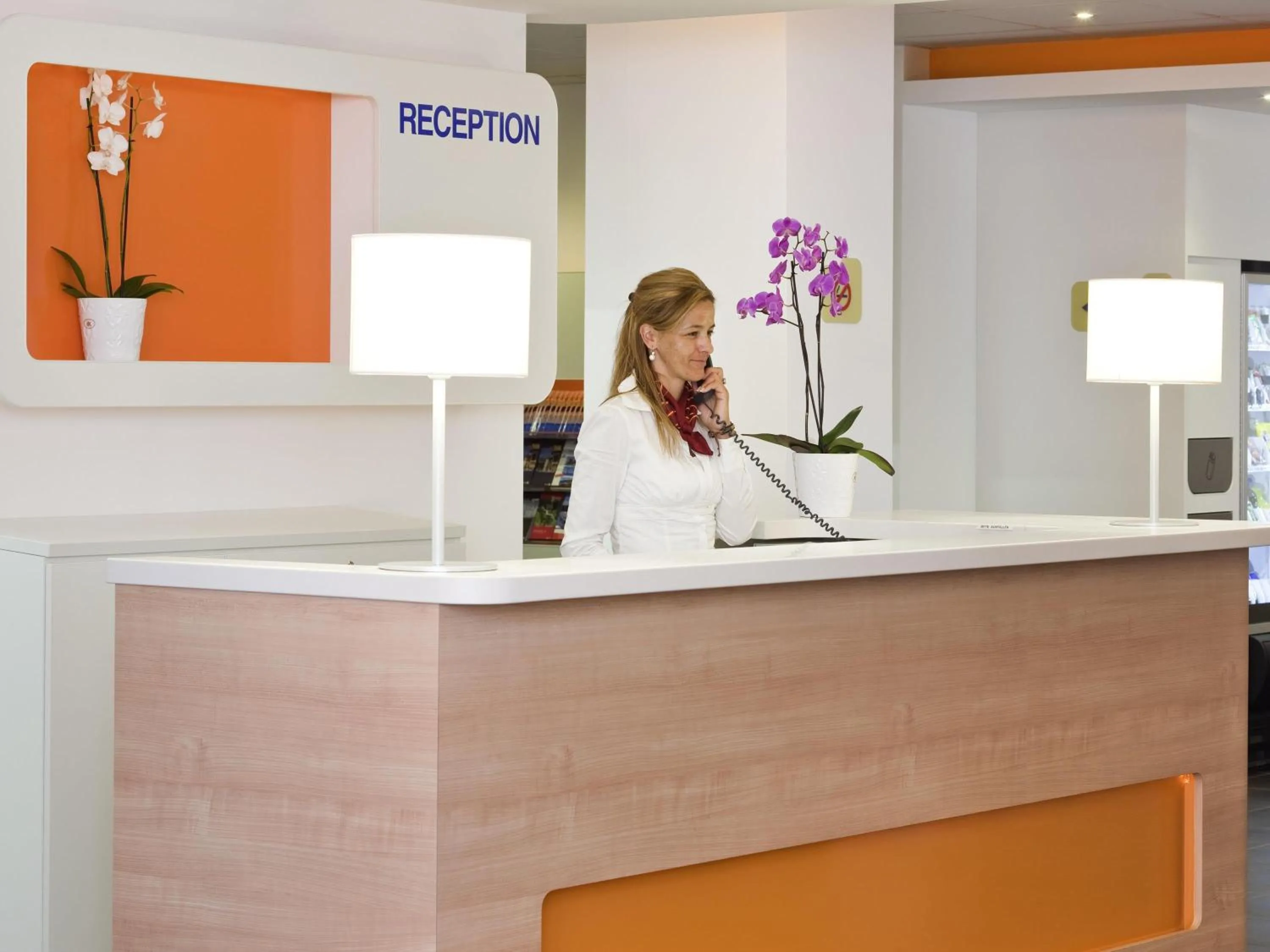 Bedroom in ibis budget Santeny