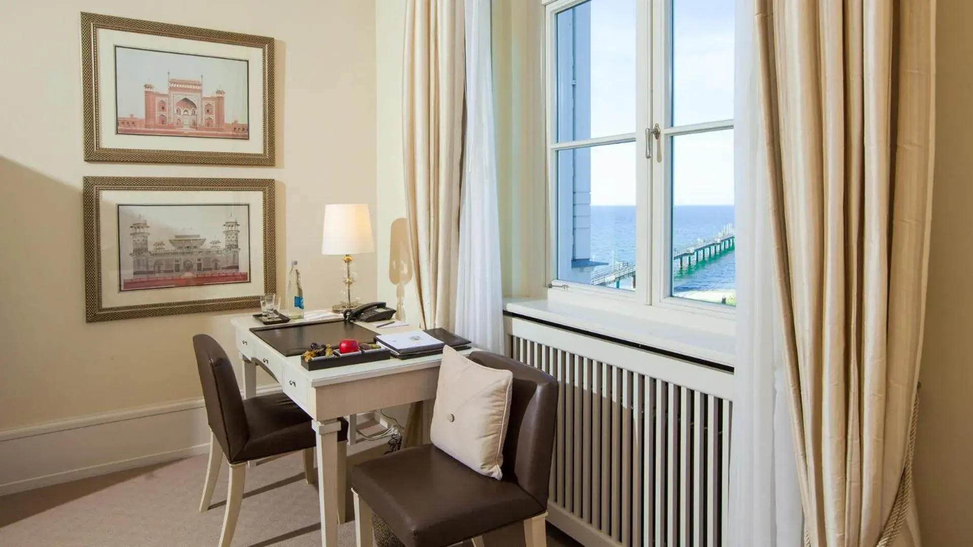 Double Room Sea Side - single occupancy in Grand Hotel Heiligendamm - The Leading Hotels of the World Double Room Sea Side - single occupancy in Grand Hotel Heiligendamm - The Leading Hotels of the World