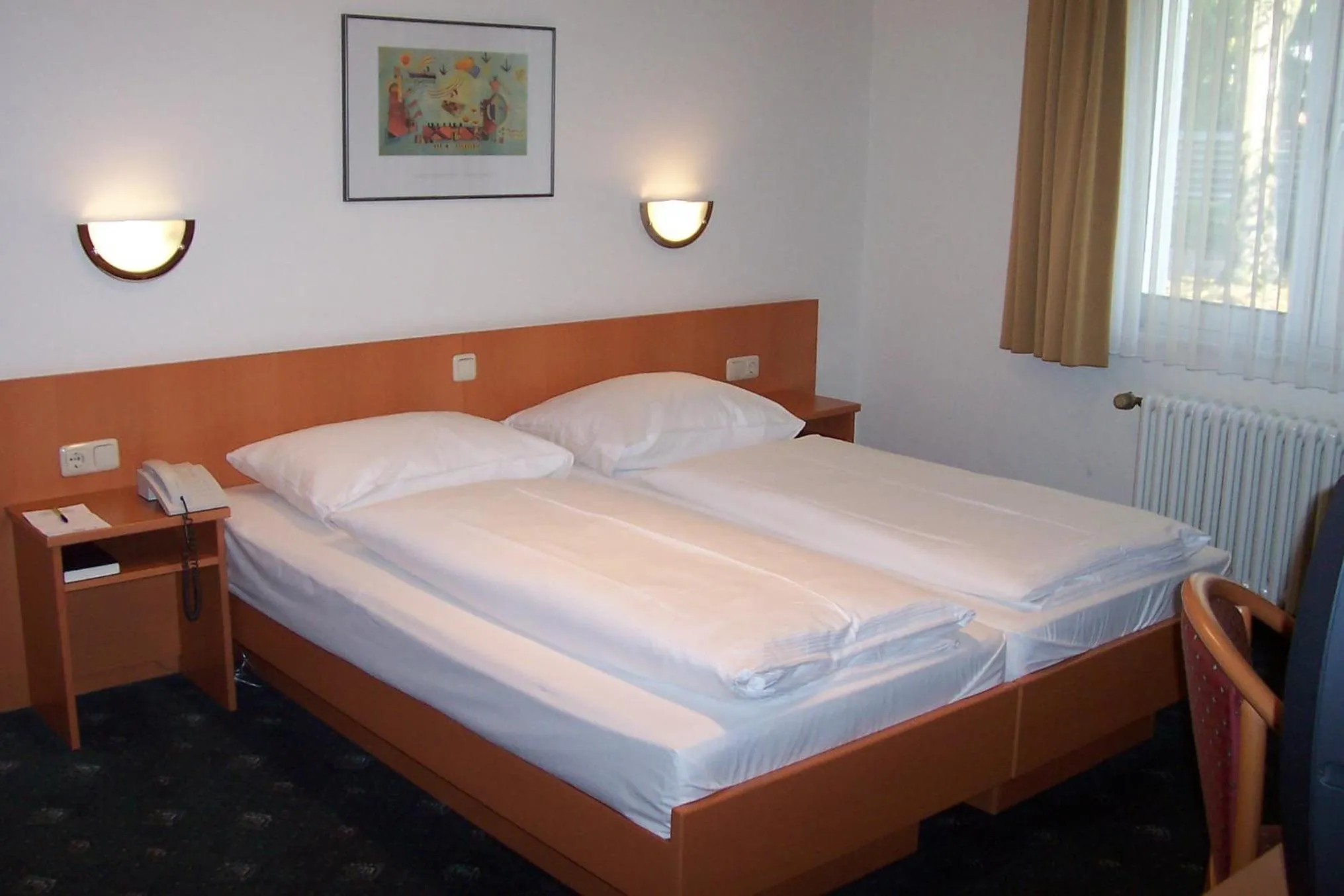 Day, Bed in Hotel Bitburg