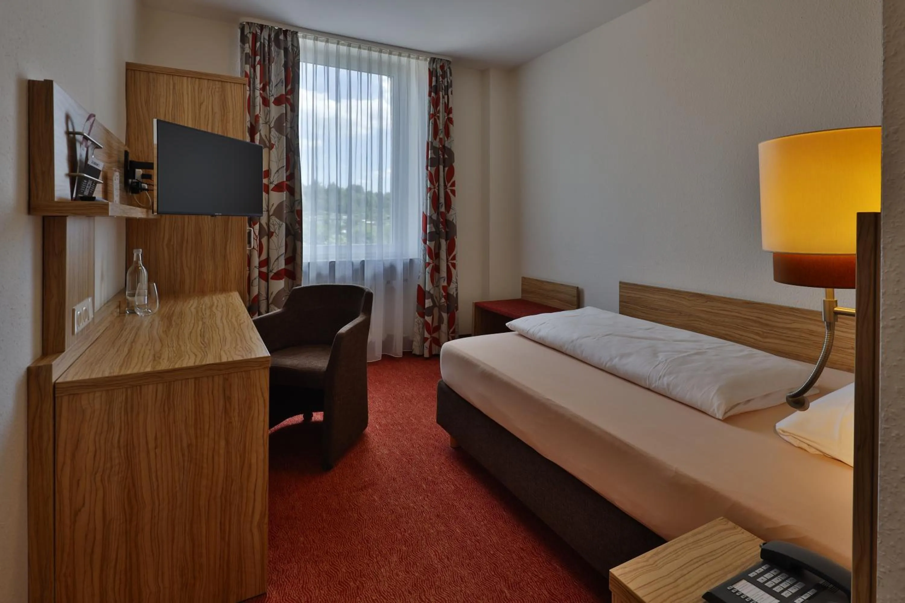 Photo of the whole room, Bed in Hotel Lenz oHG