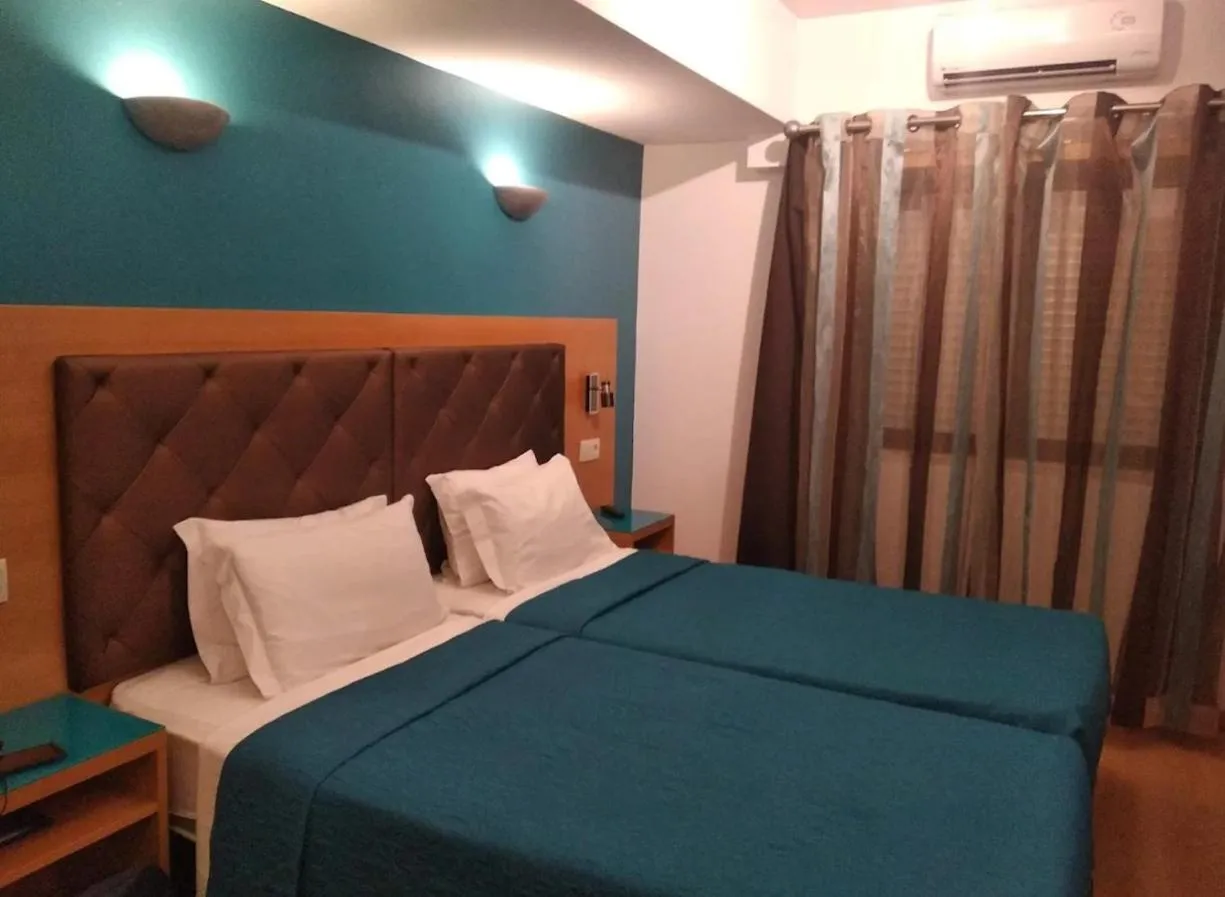 Bed in Dom João Glamour Hotel