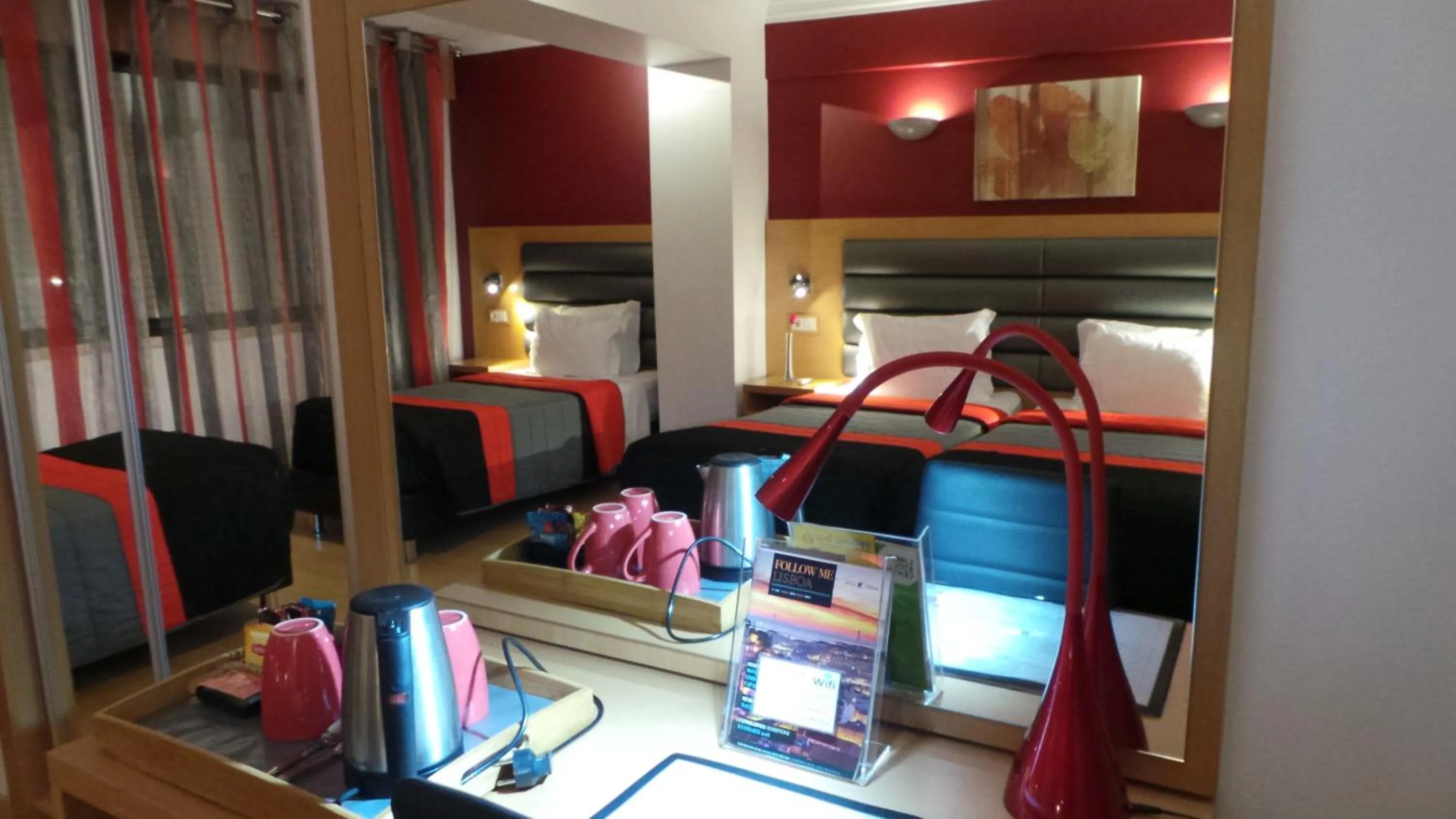 Bedroom in Dom João Glamour Hotel