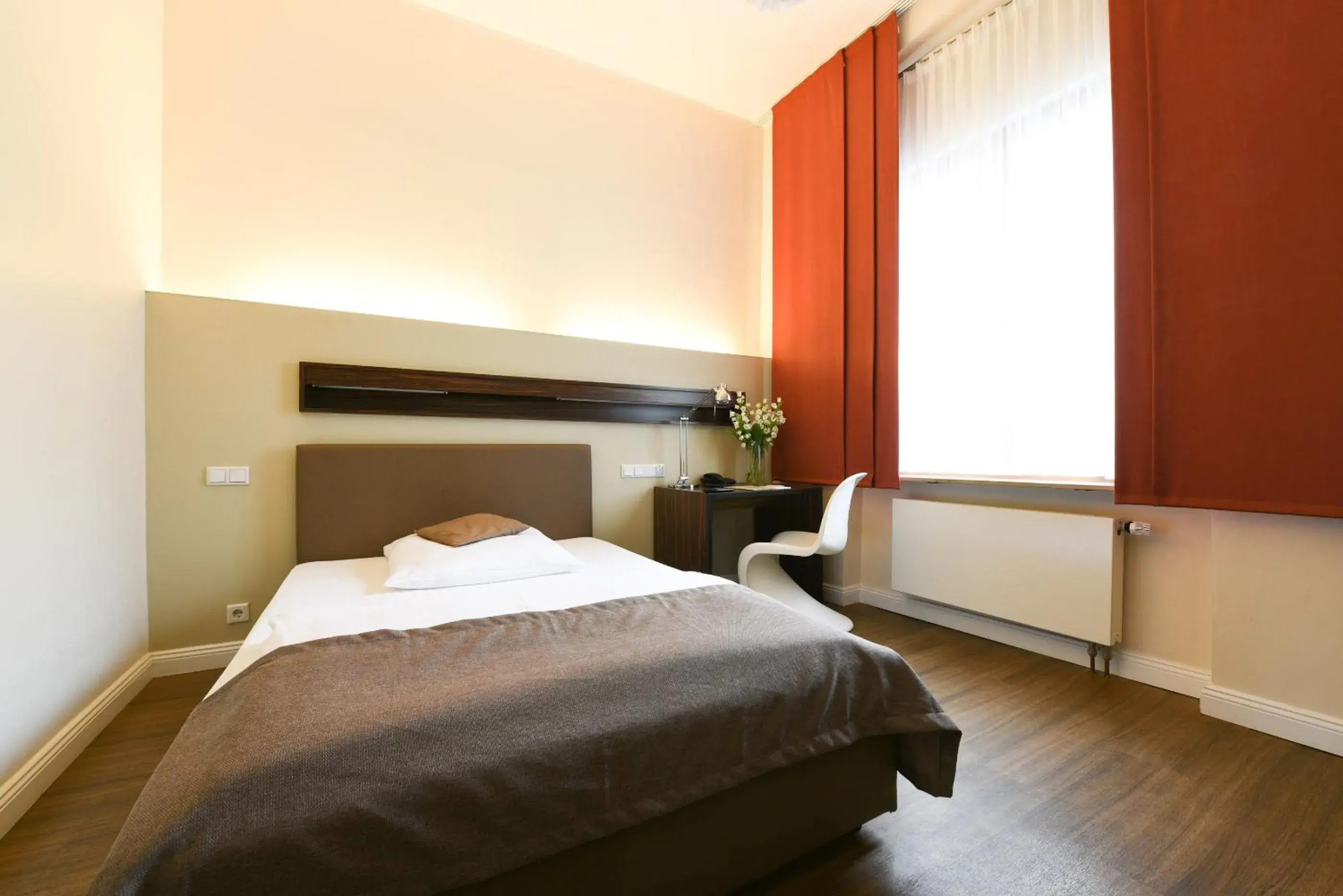 Small - single occupancy in Hotel Casa Colonia Small - single occupancy in Hotel Casa Colonia