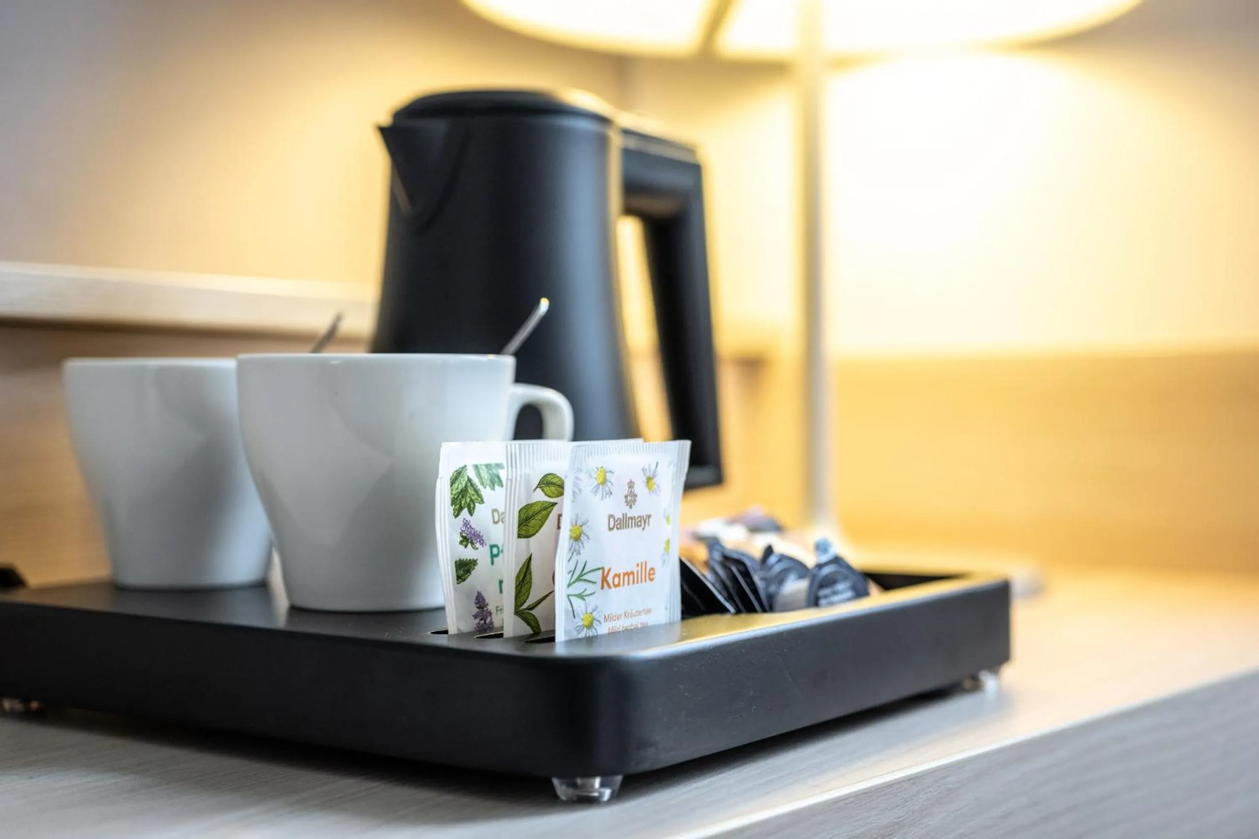 Coffee/tea facilities in Serways Hotel Weiskirchen Nord