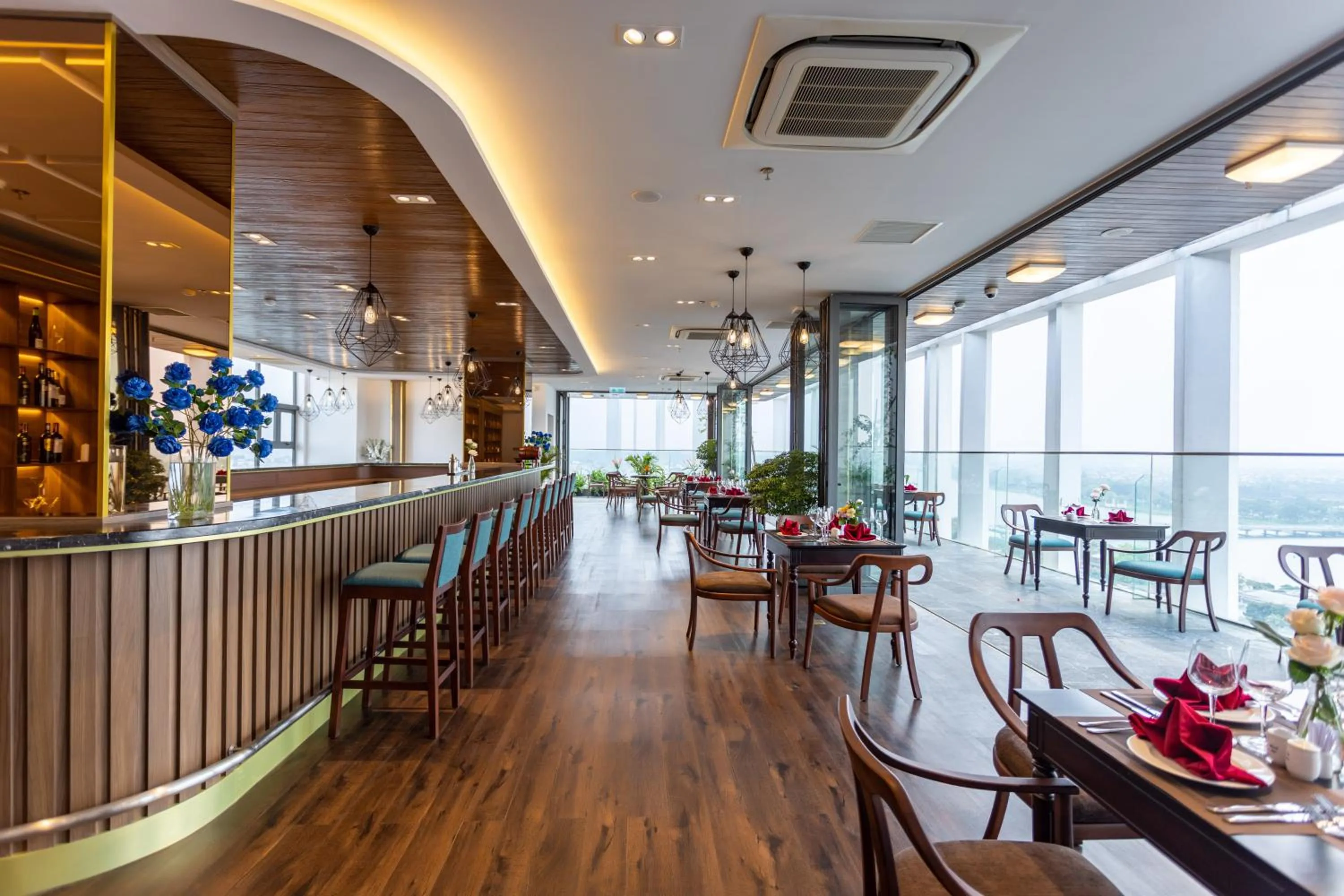 Lounge or bar in White Lotus Hue Hotel