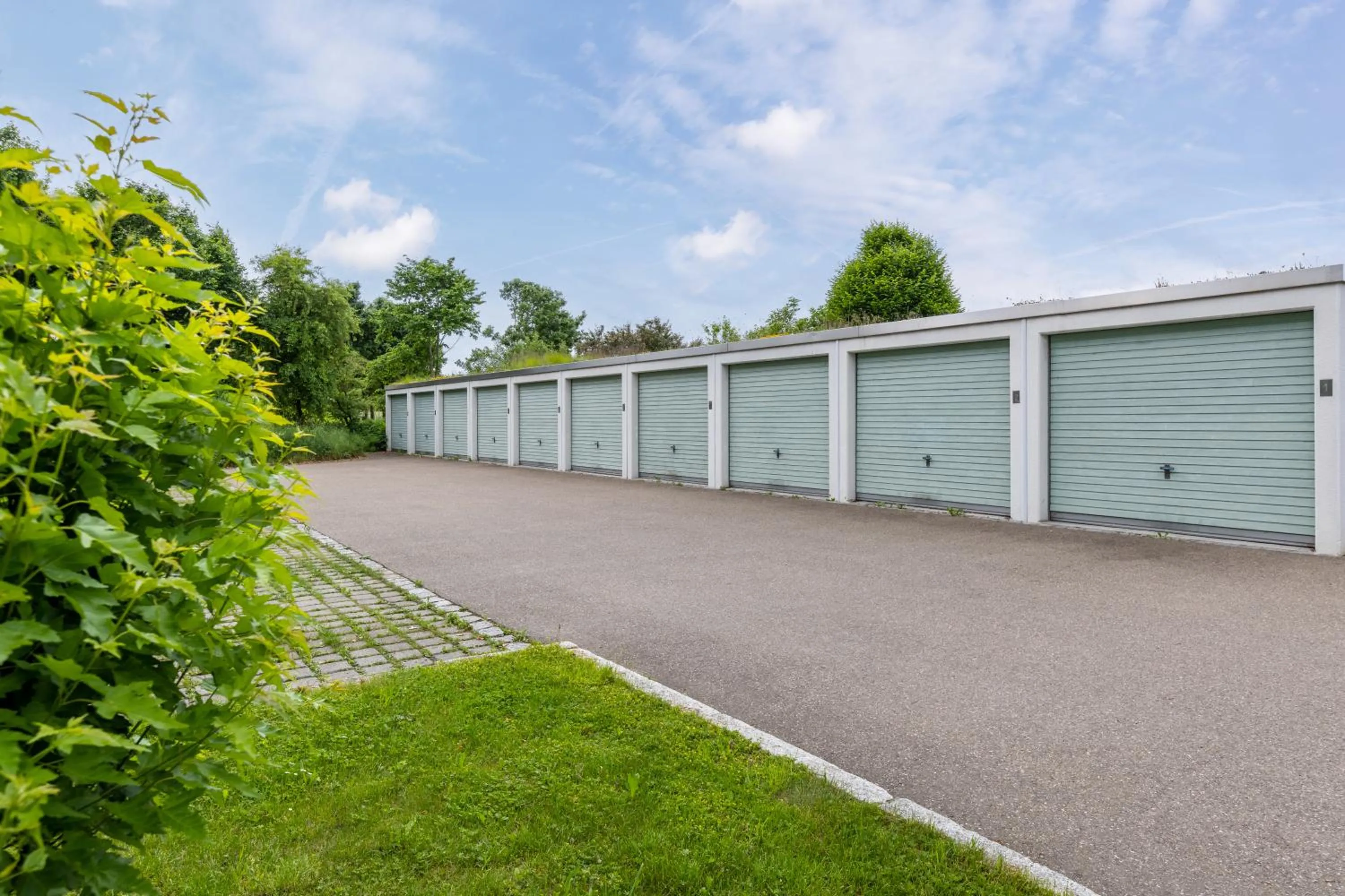 Parking in Coffee Fellows Hotel Leipheim Süd