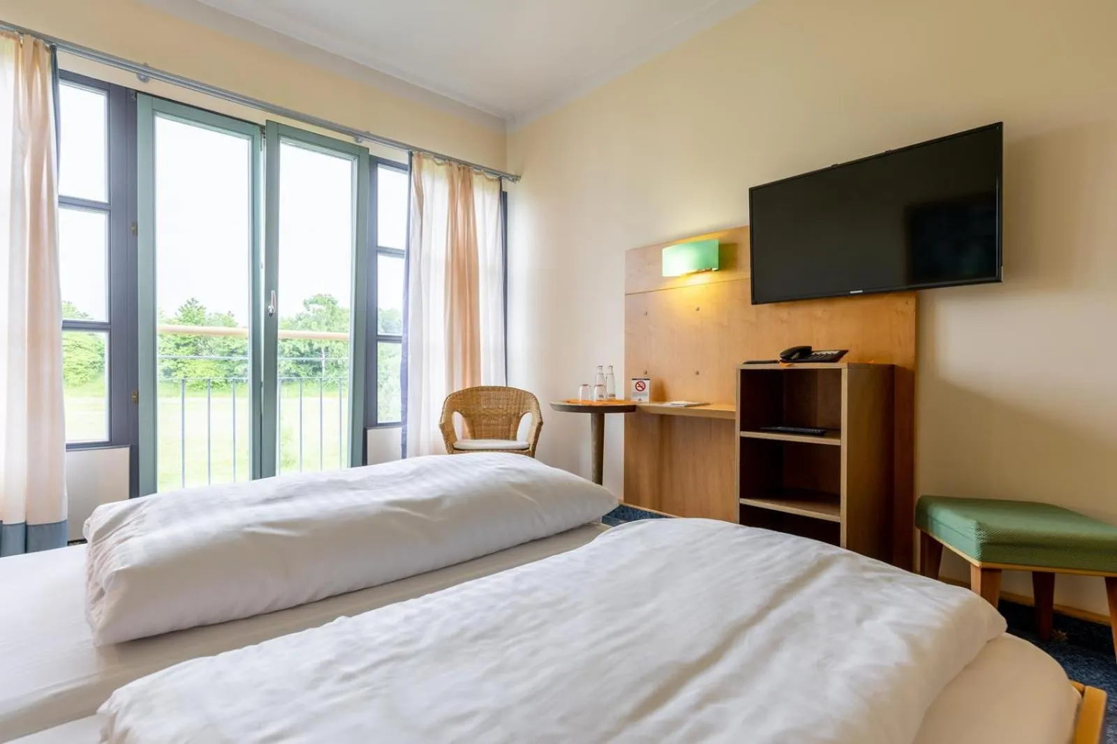 Photo of the whole room, Bed in Dresdner Tor Süd