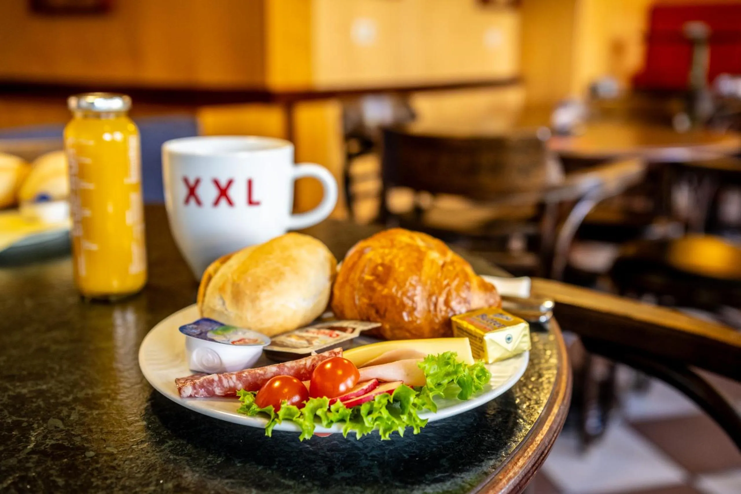 Breakfast in Dresdner Tor Süd