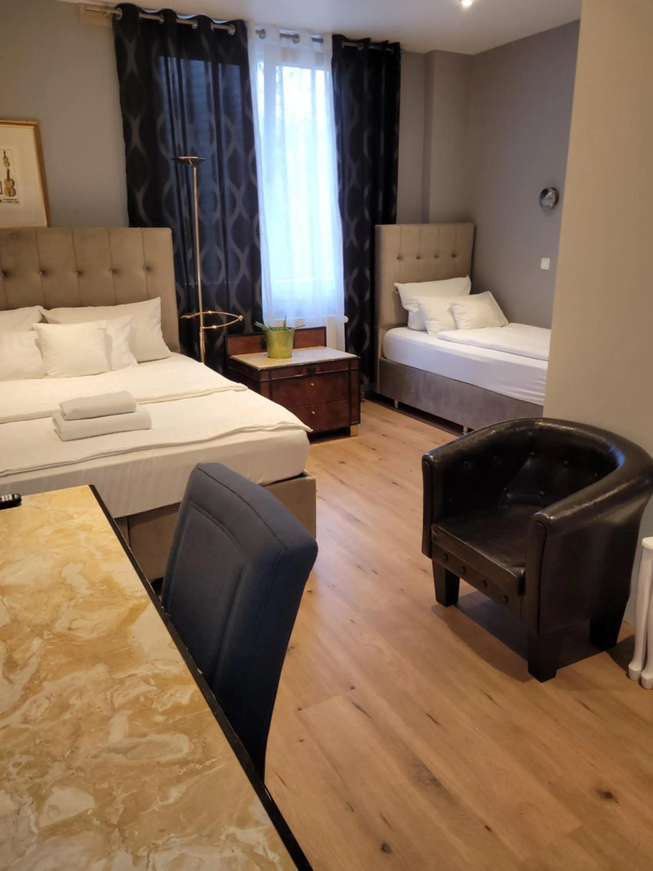 Bed in Hotel Franken an der Messe