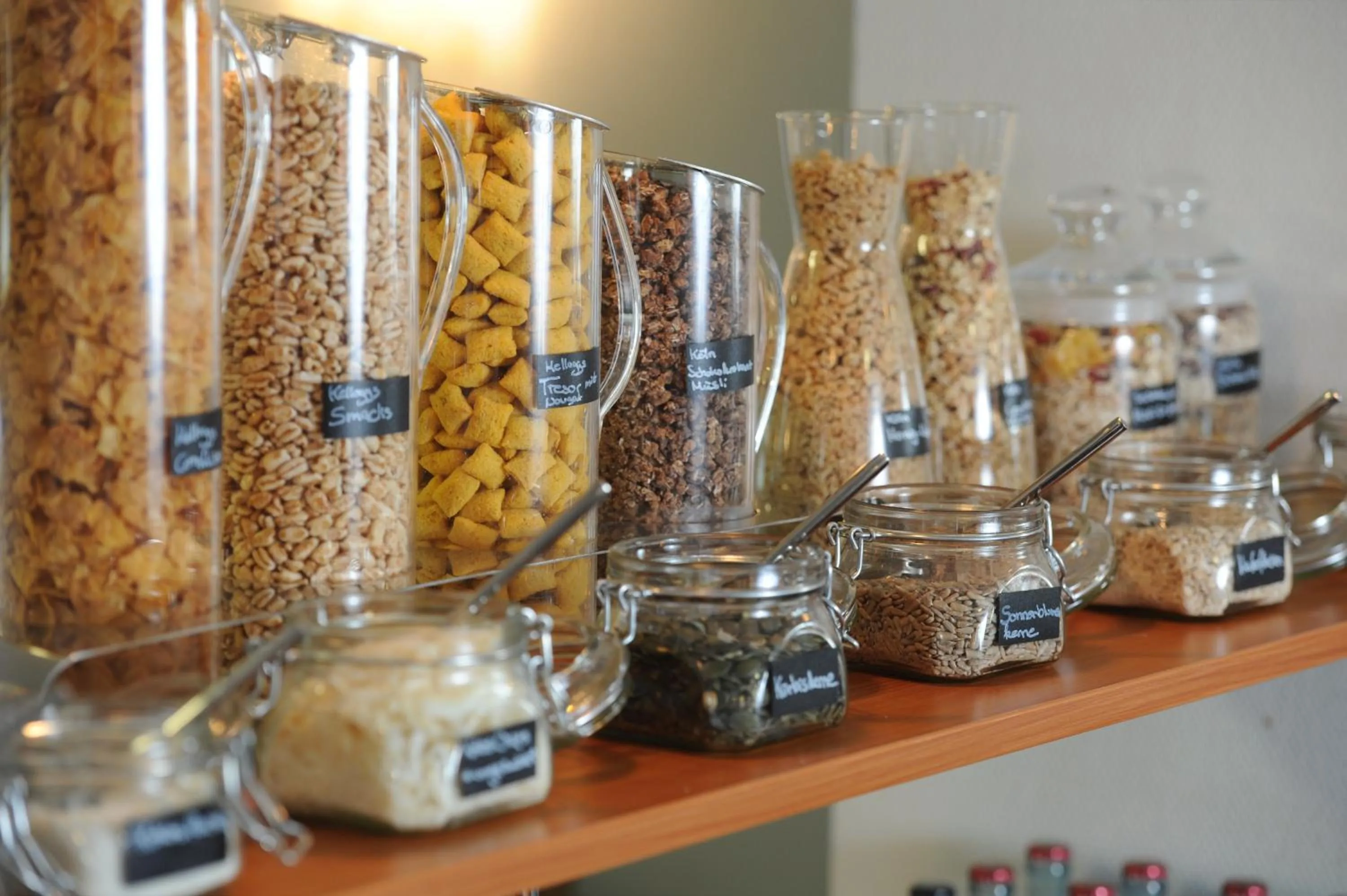 Buffet breakfast in Central-Classic Hotel