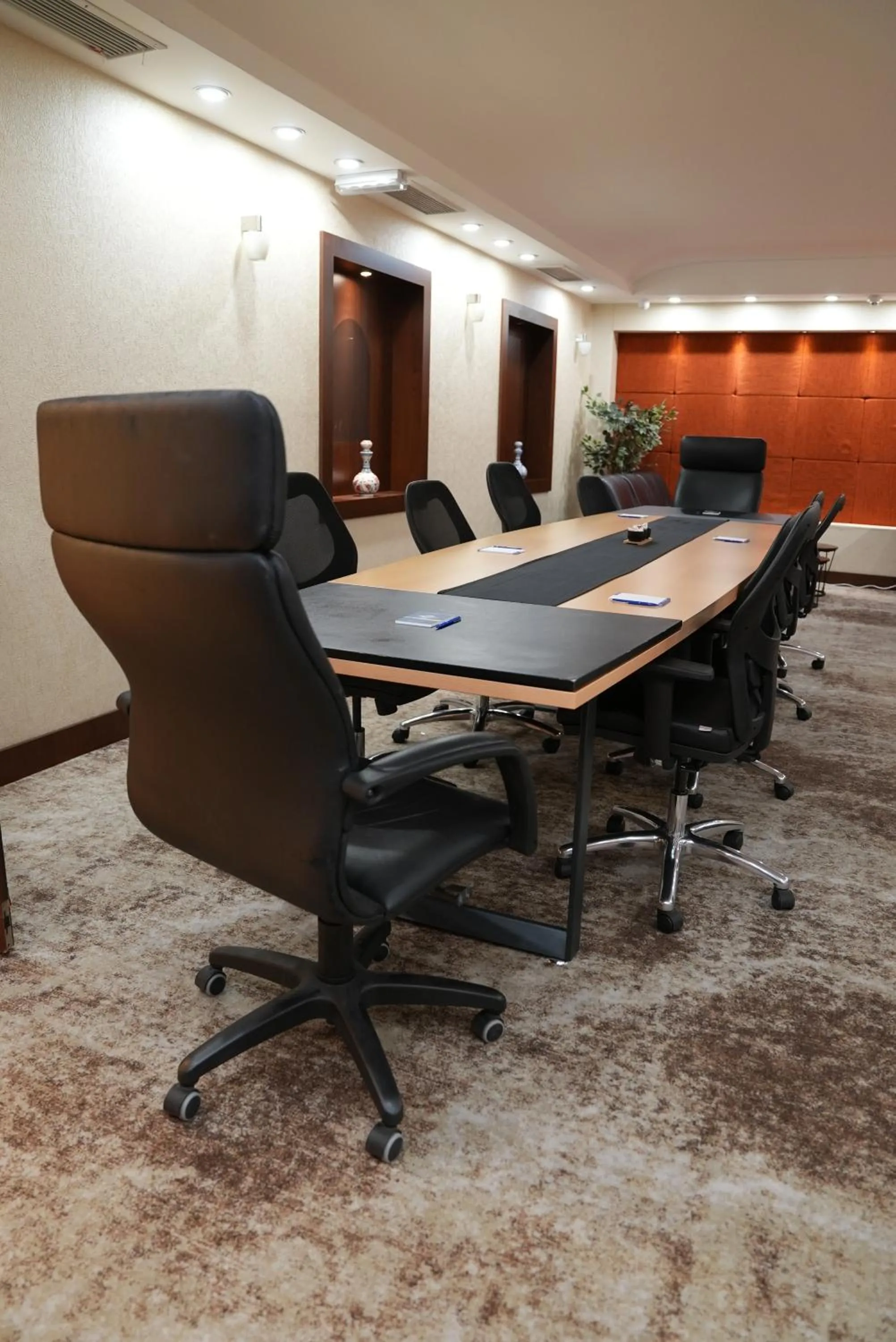Meeting/conference room in Airport Global Hotel