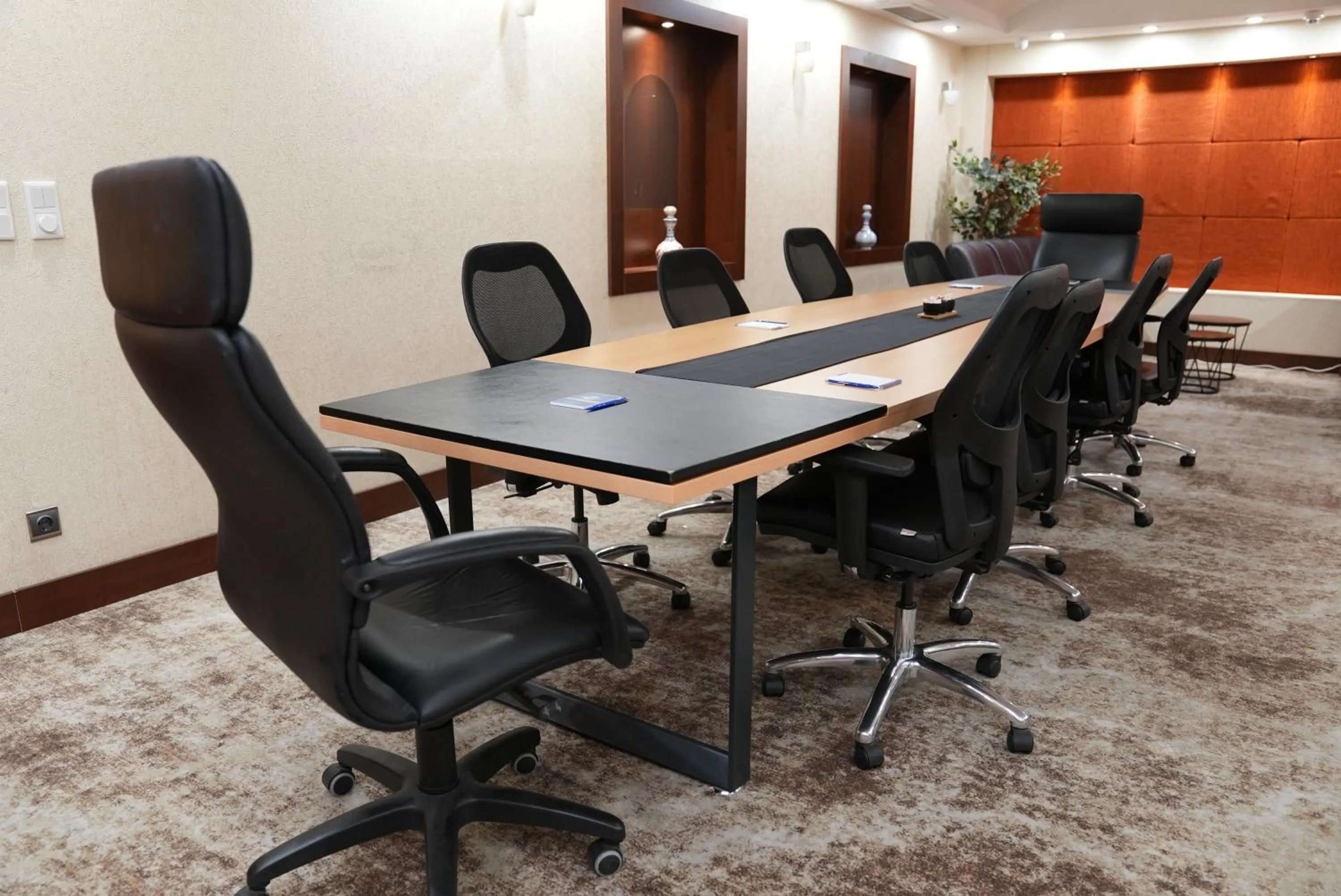 Meeting/conference room in Airport Global Hotel