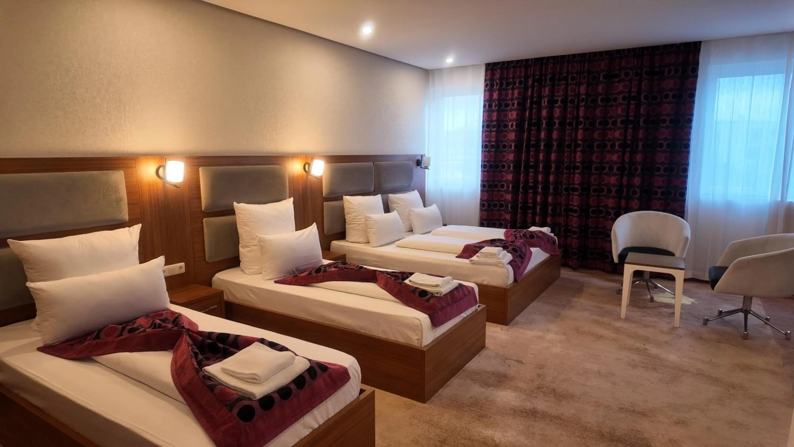 Photo of the whole room, Bed in Airport Global Hotel