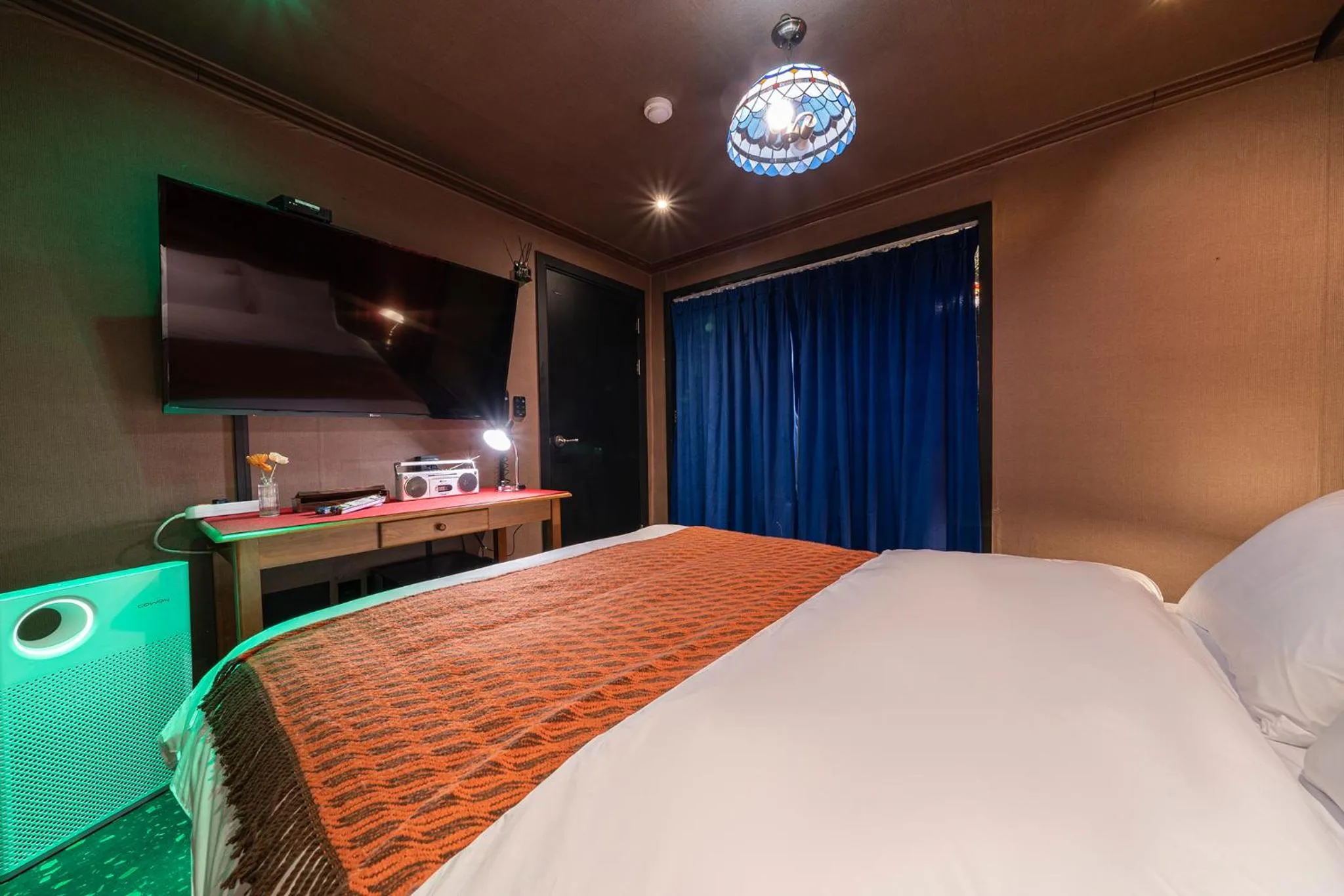 Bed in Shourin Hotel Cheonan by Aank