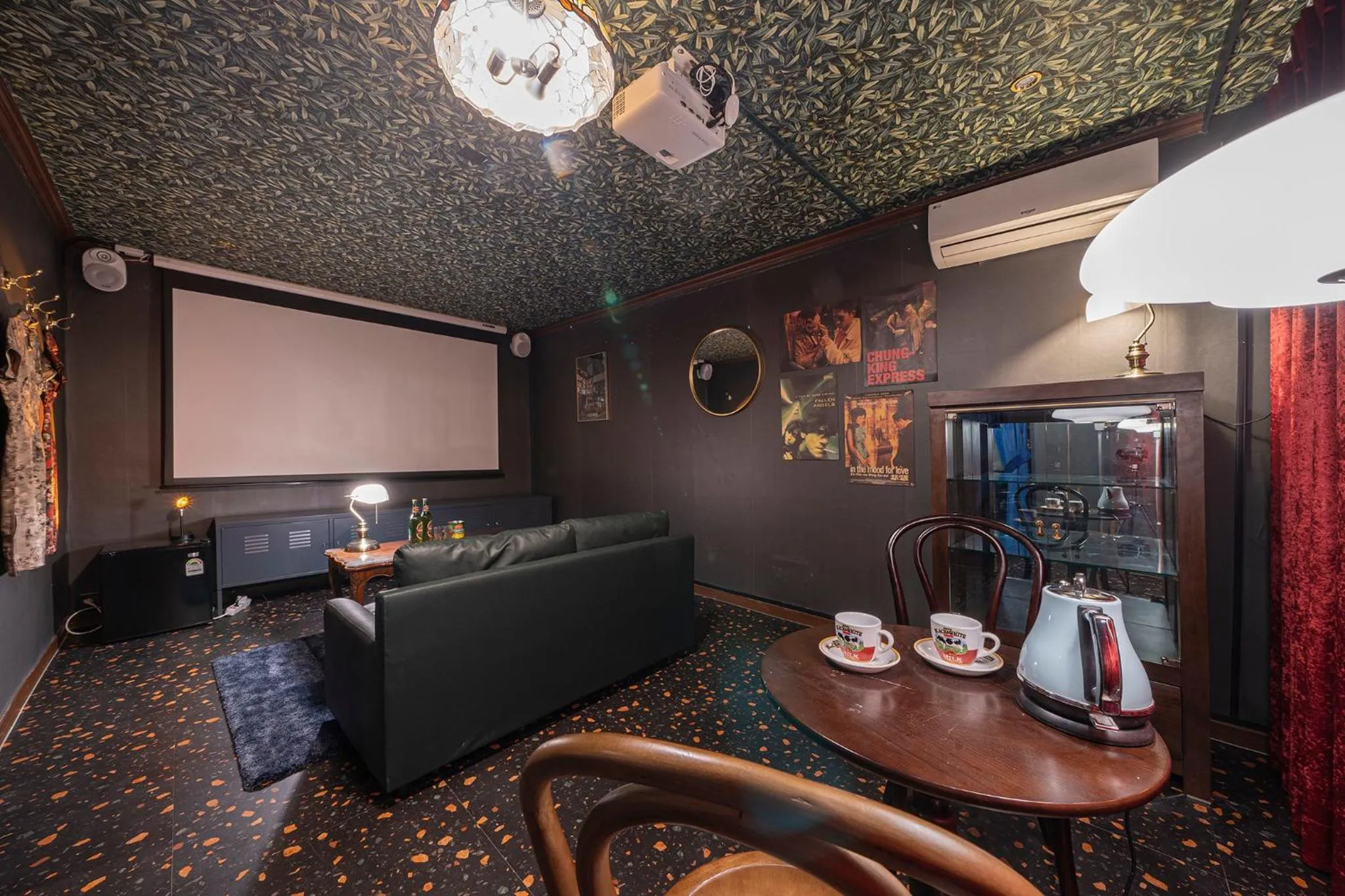 Shourin Hotel Cheonan by Aank