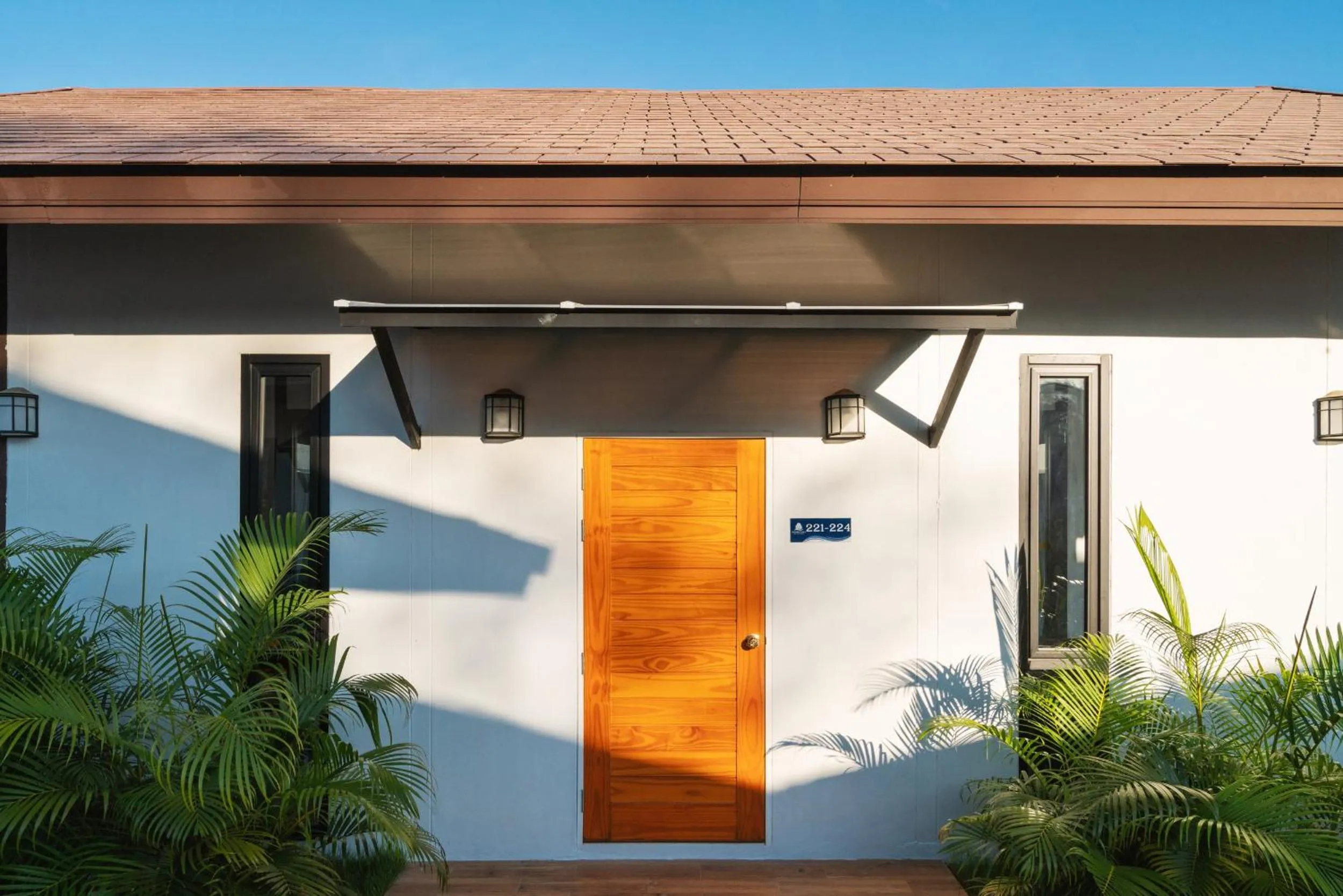 Facade/entrance in Thames Tara Private Pool Villa Rawai Phuket