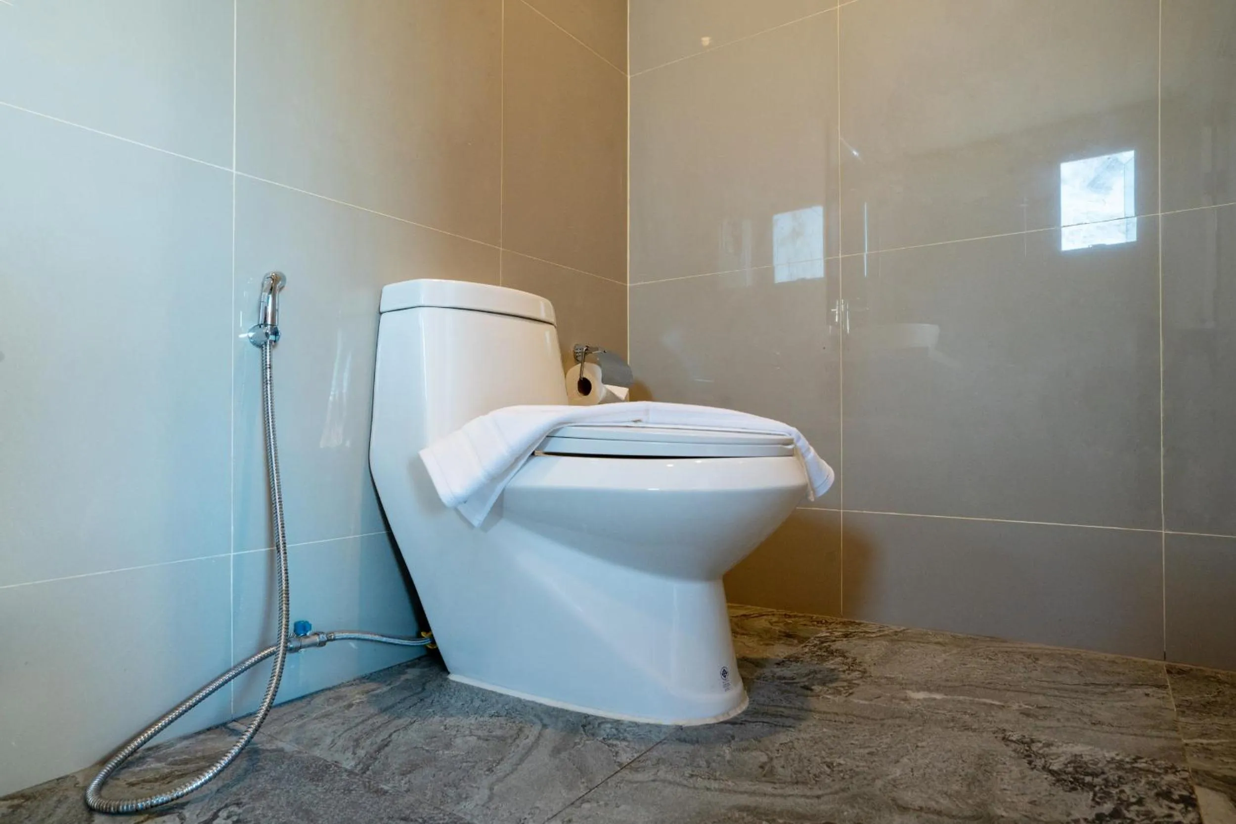 Toilet in Thames Tara Private Pool Villa Rawai Phuket