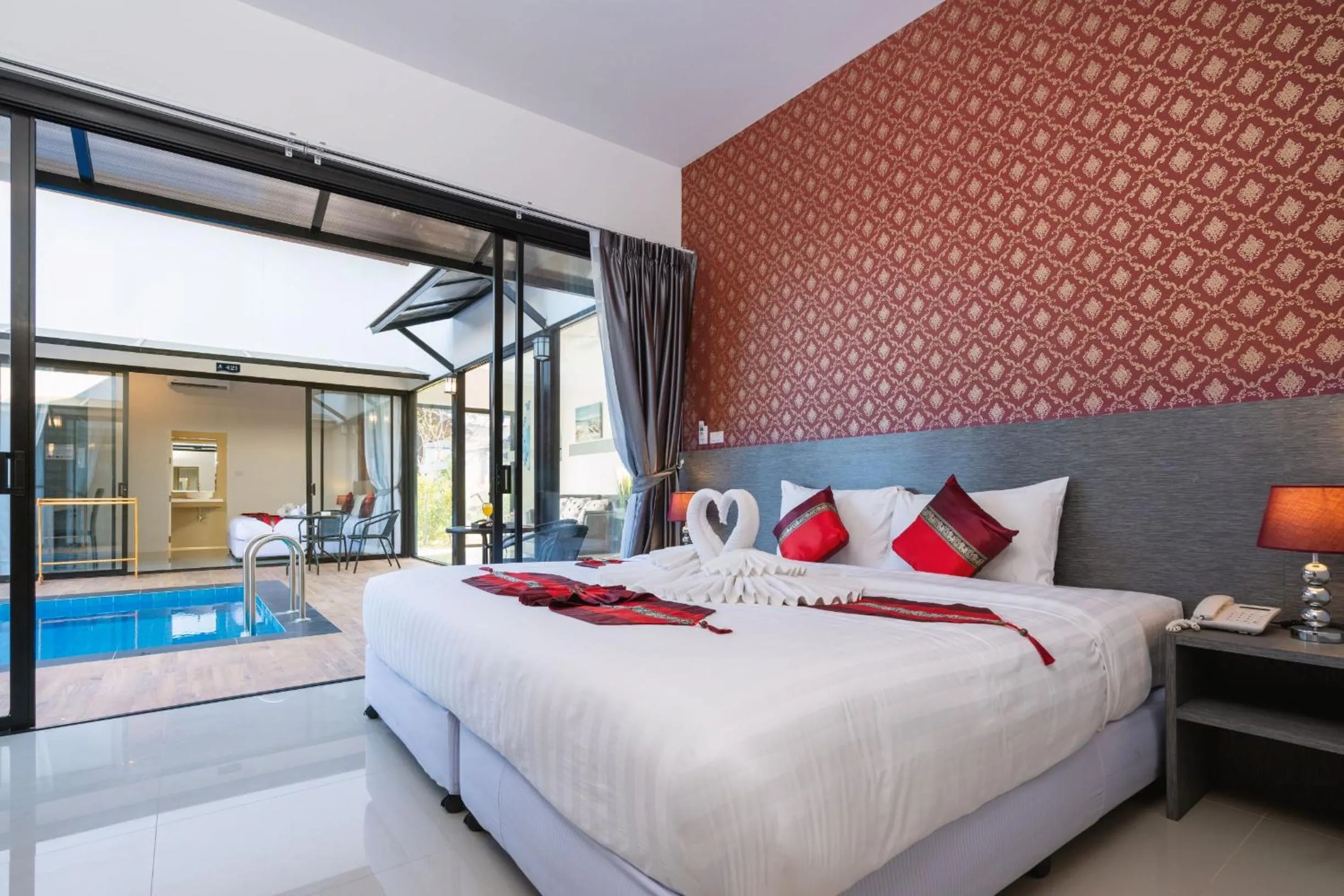Bed in Thames Tara Private Pool Villa Rawai Phuket