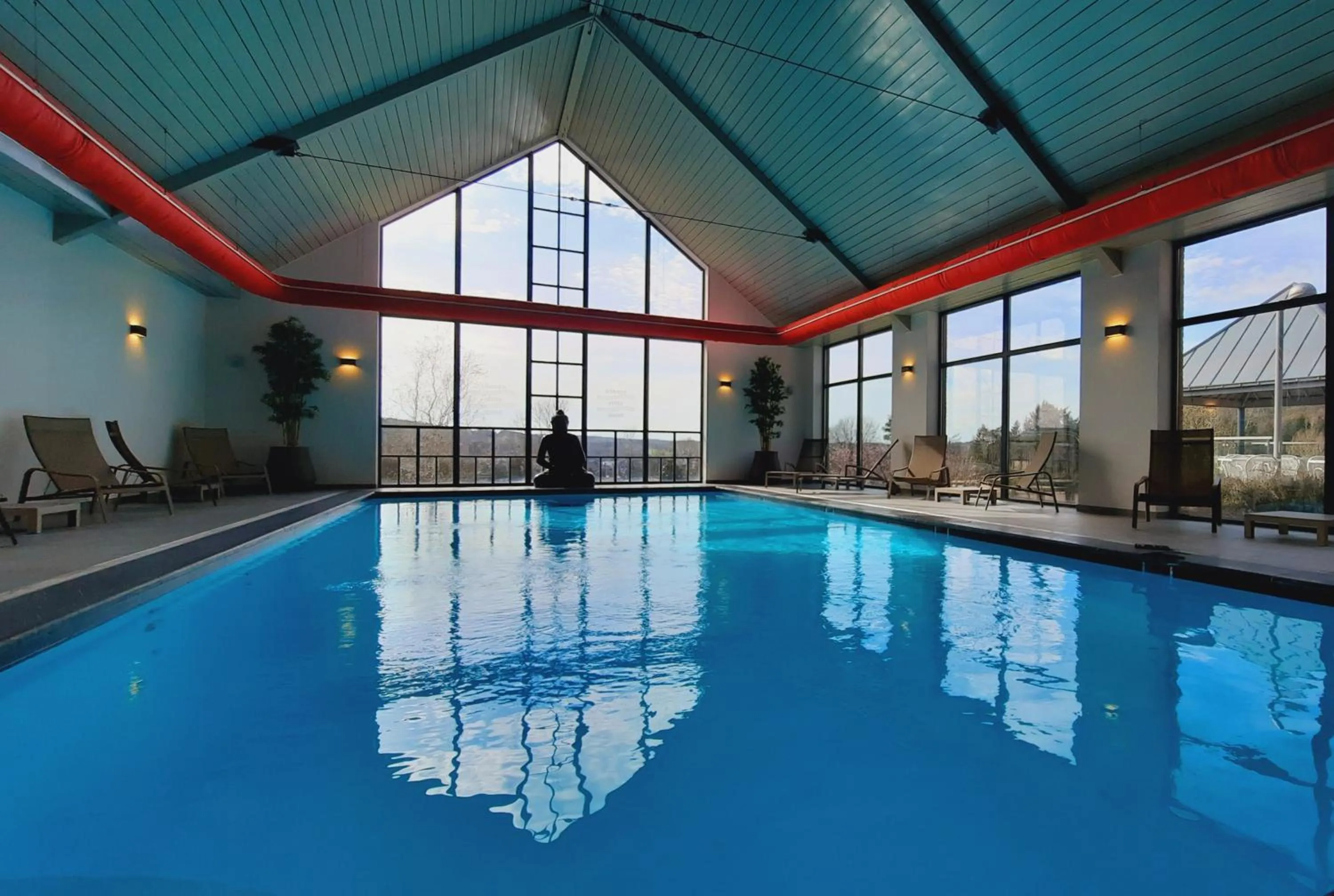 Swimming pool in Azur en Ardenne