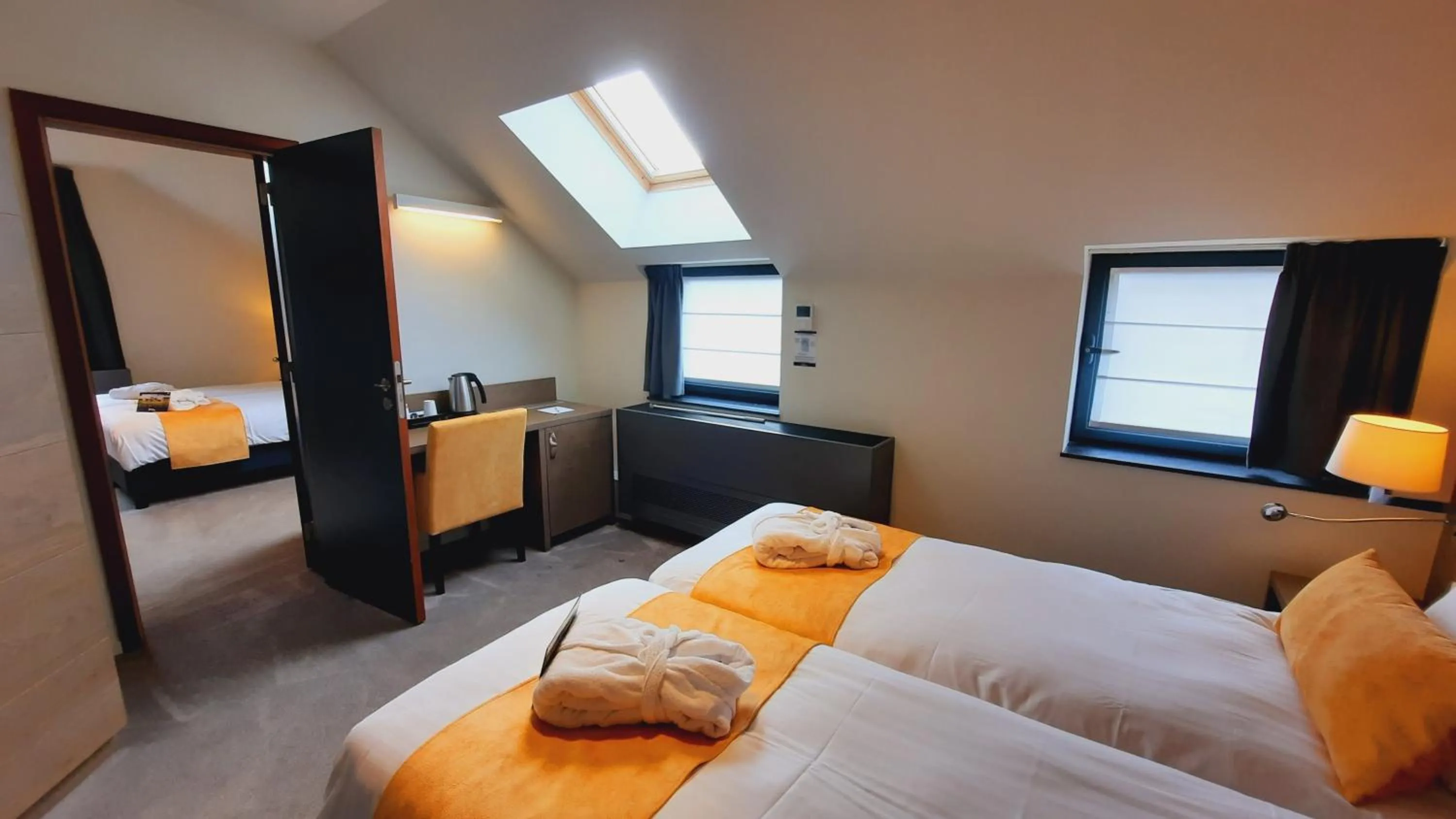 Bedroom, Bed in Azur en Ardenne