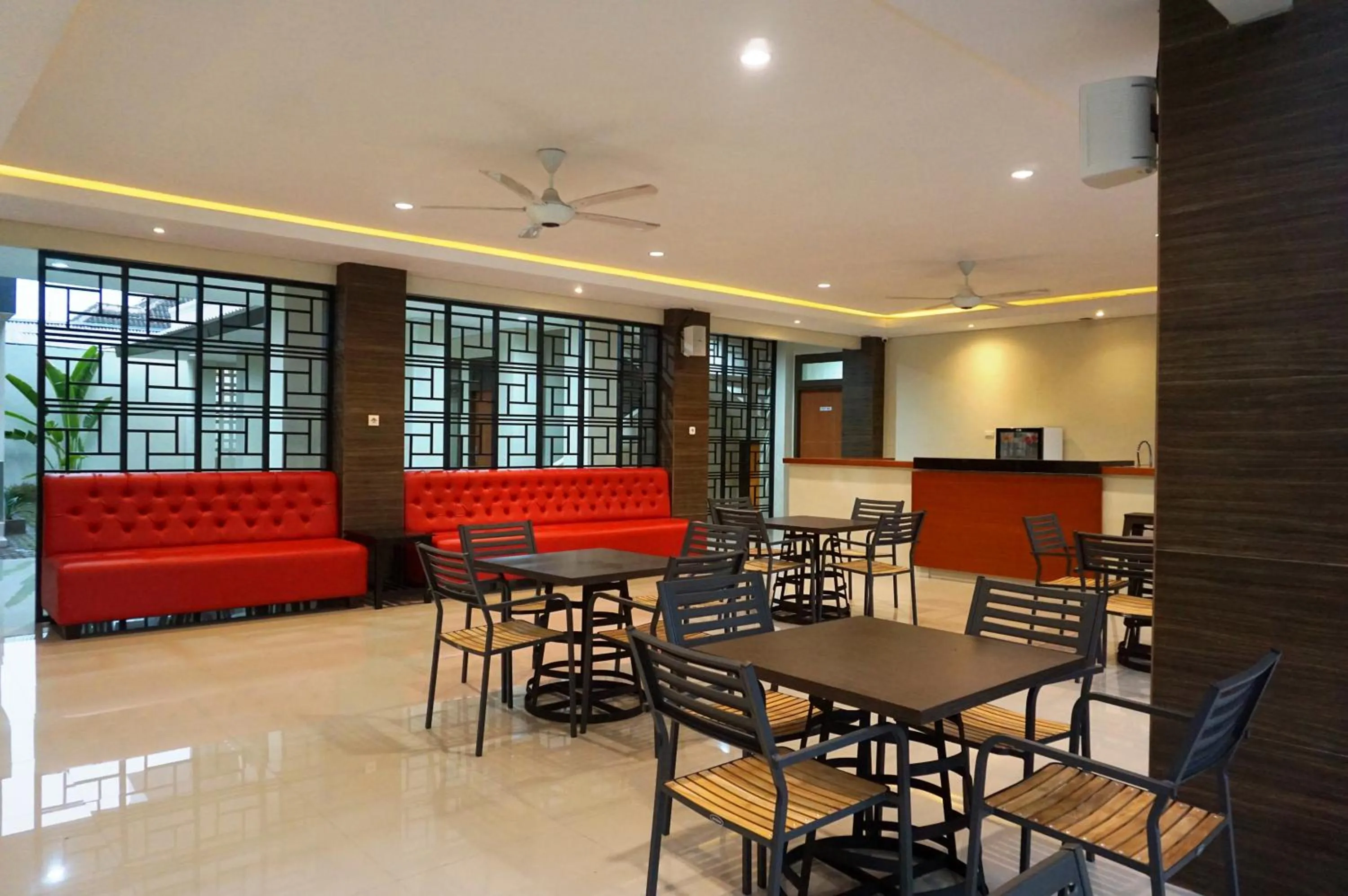 Property building in Lombok Mayura Hotel