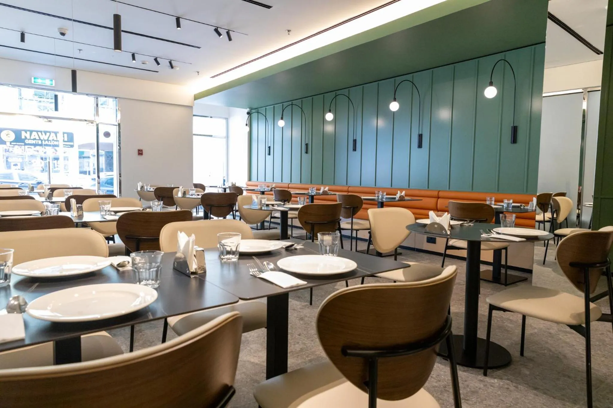 Restaurant/places to eat in Rose Plaza Hotel Al Barsha