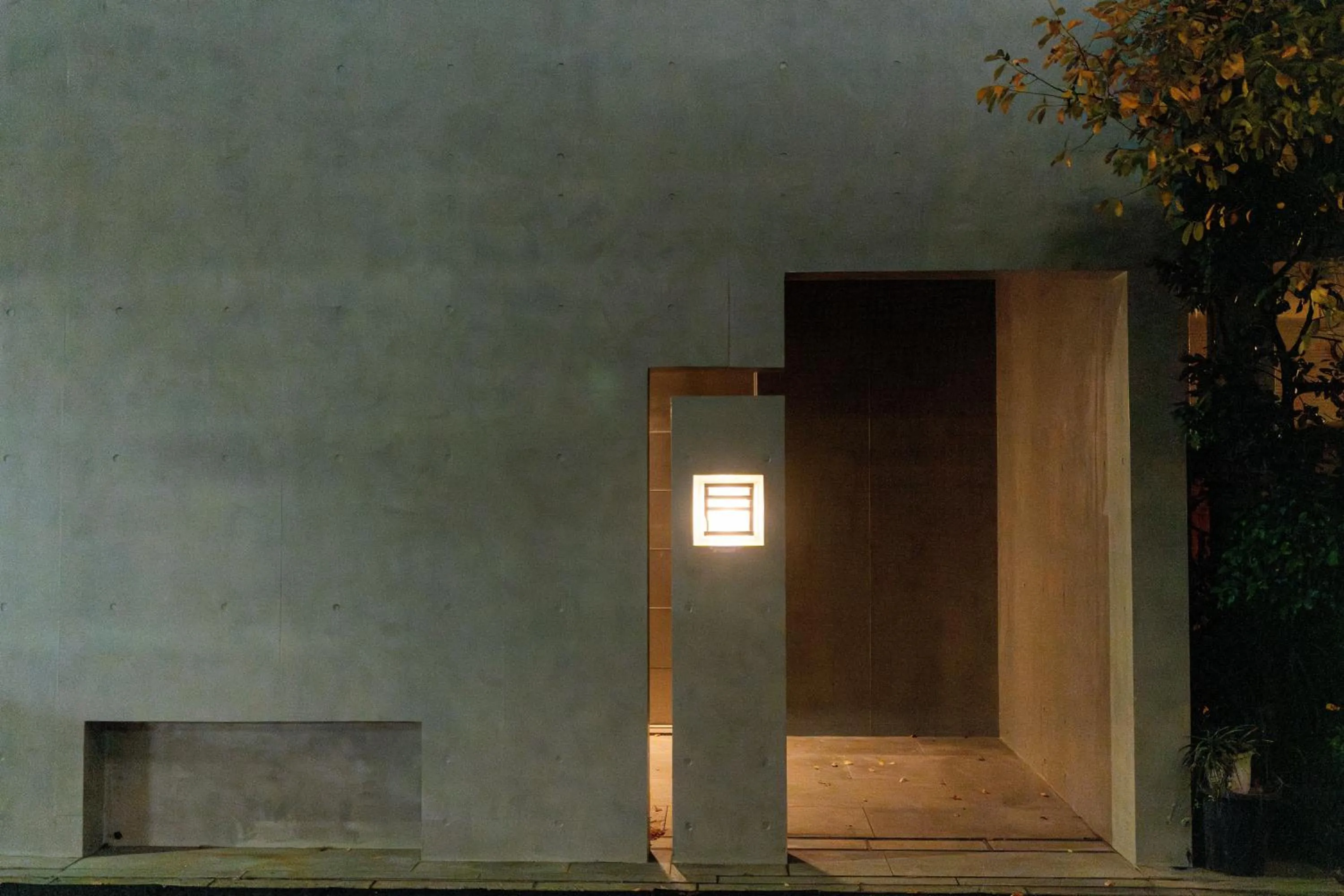 Azabu Modern House The Tokyo Tower can be seen from the villa 500m2