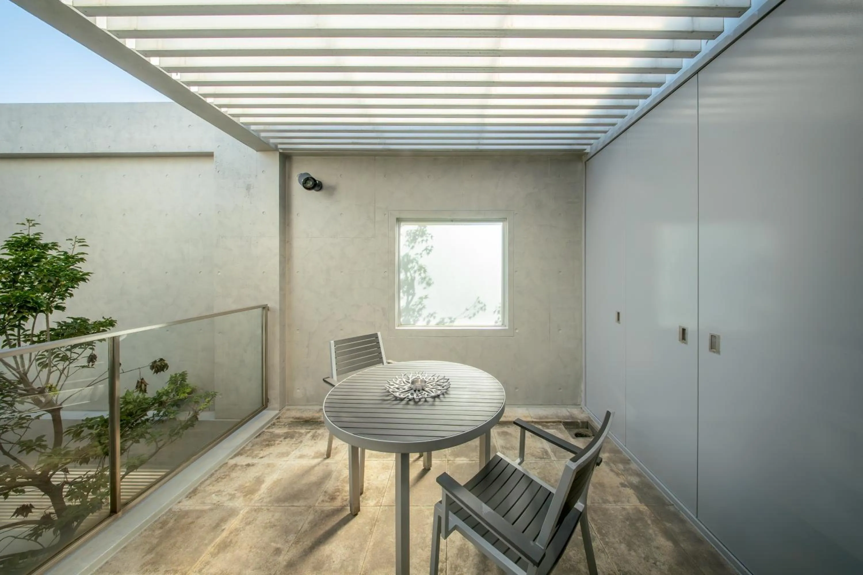 Azabu Modern House The Tokyo Tower can be seen from the villa 500m2