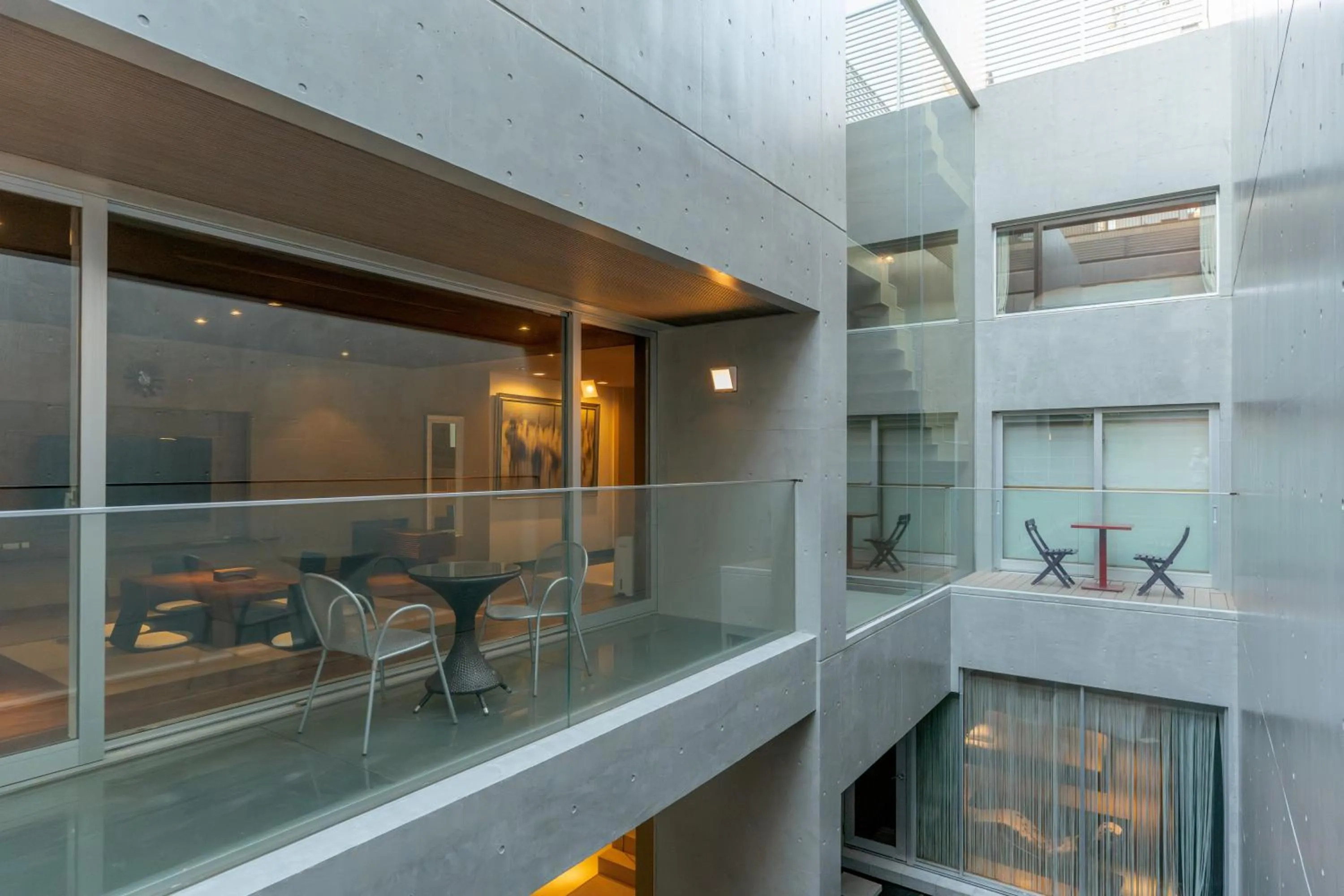 Azabu Modern House The Tokyo Tower can be seen from the villa 500m2