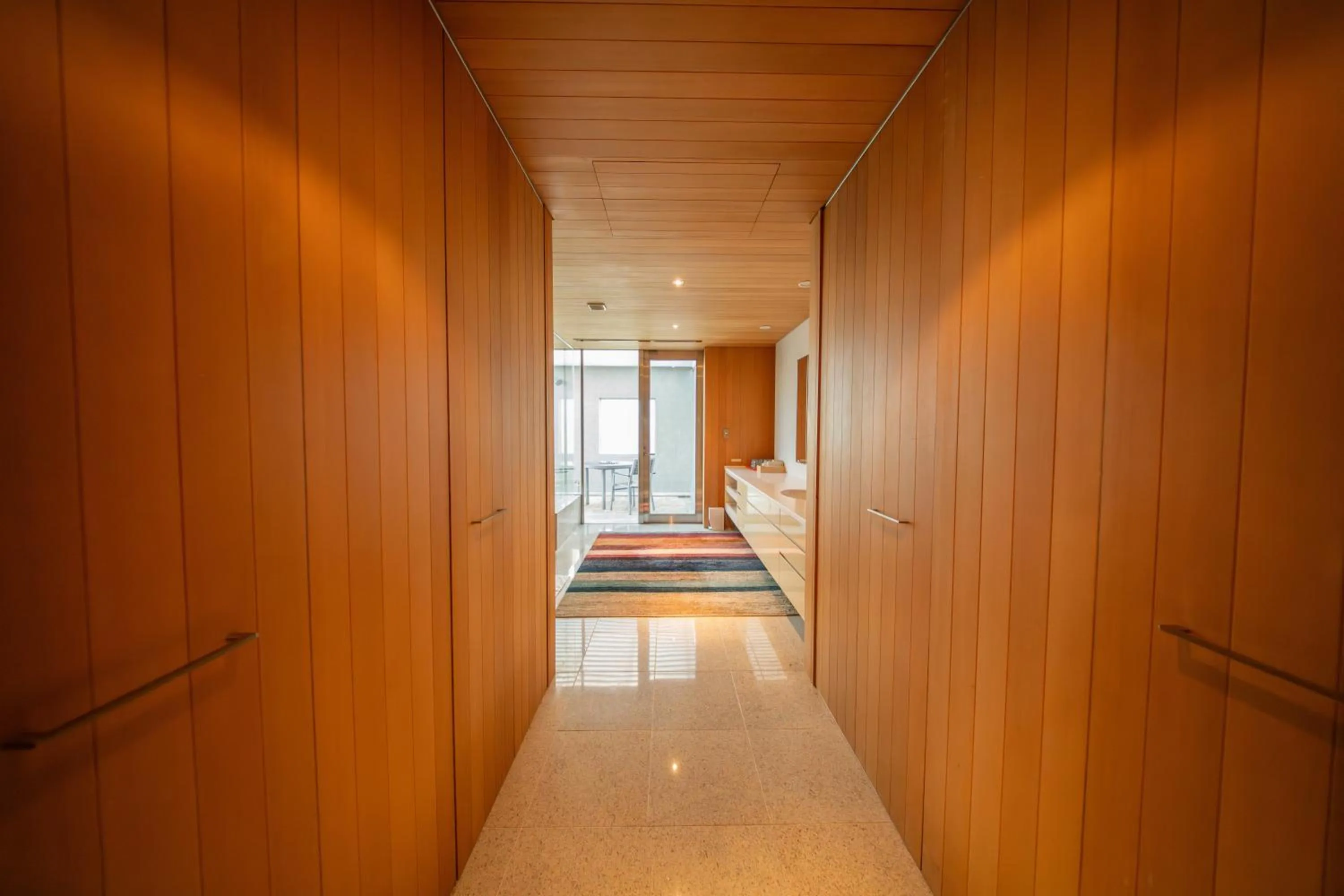 Azabu Modern House The Tokyo Tower can be seen from the villa 500m2