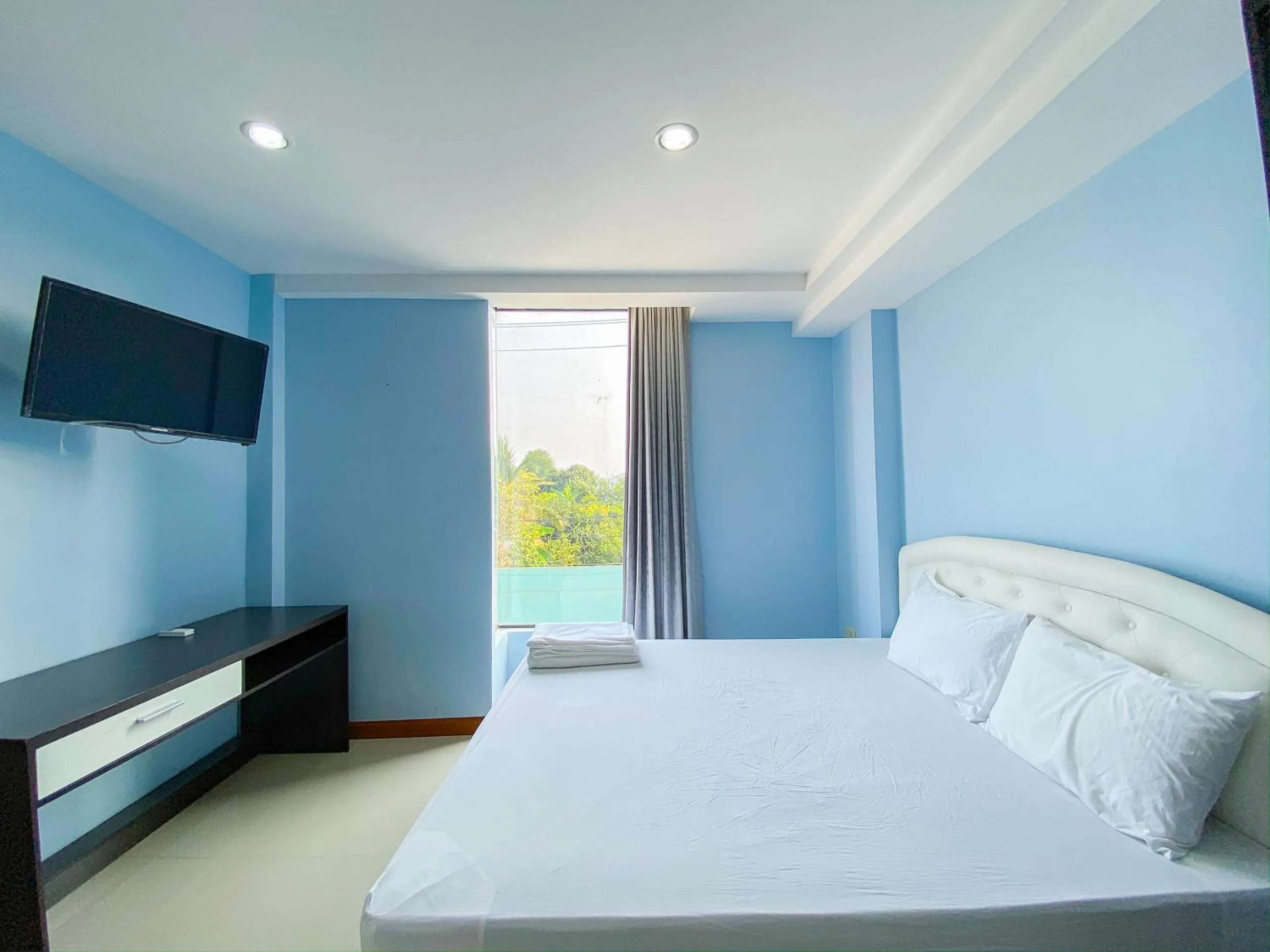 Bed in Delighted Bangkok Hotel