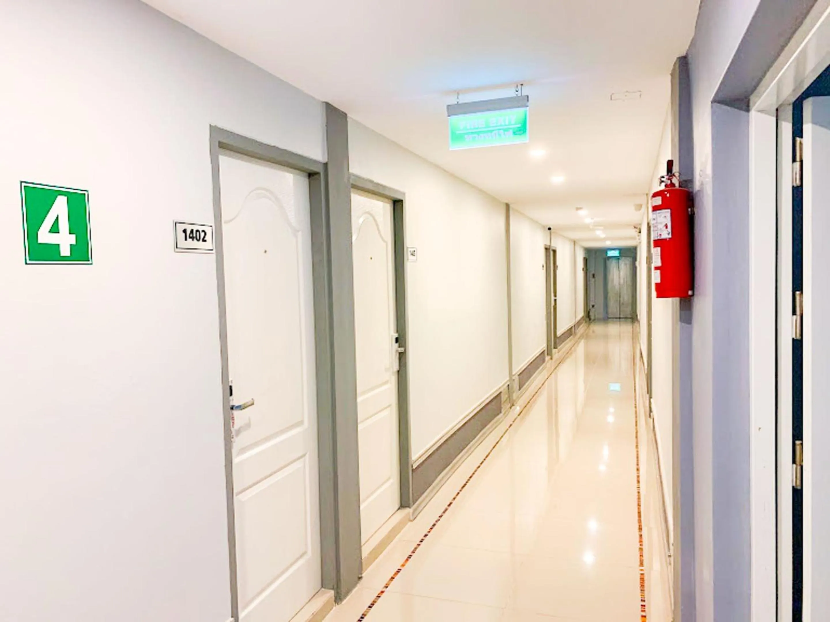 Area and facilities in Delighted Bangkok Hotel