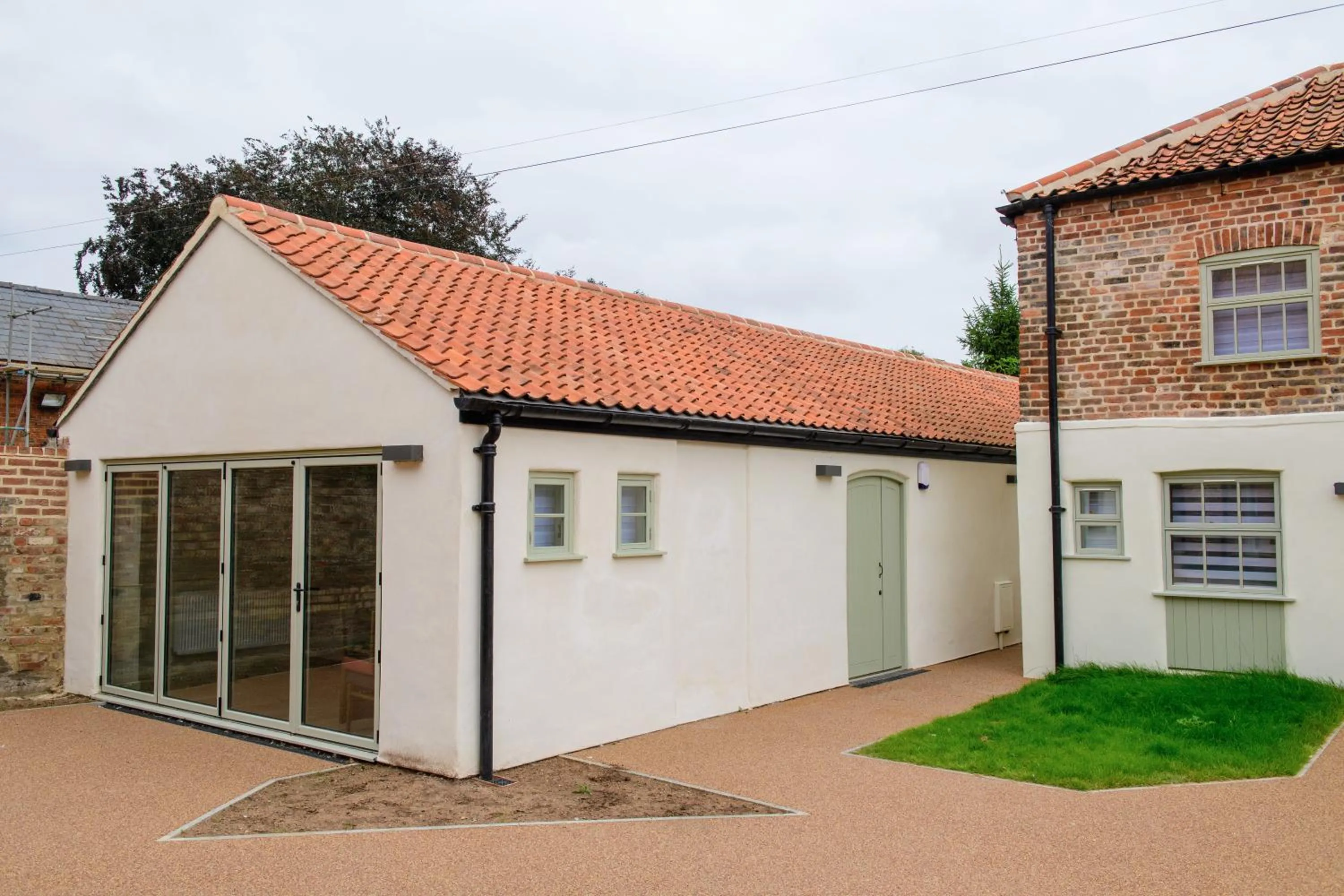 Property building in The Old Kings Head