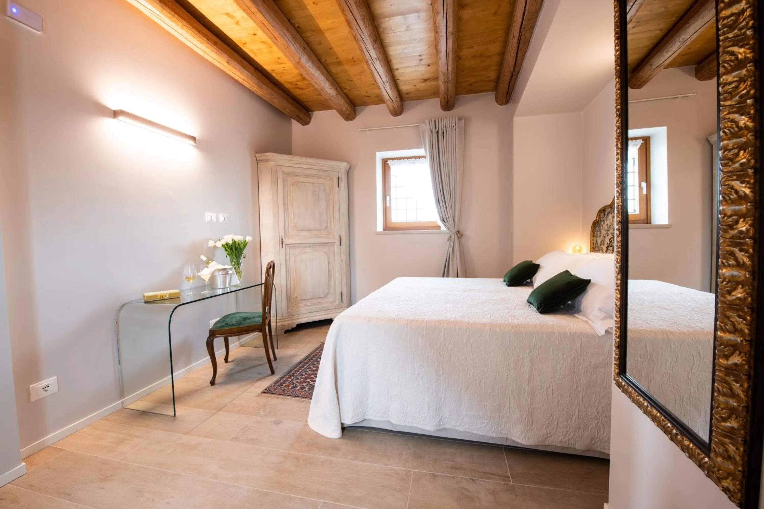 Bed in Magari Estates Boutique Hotel