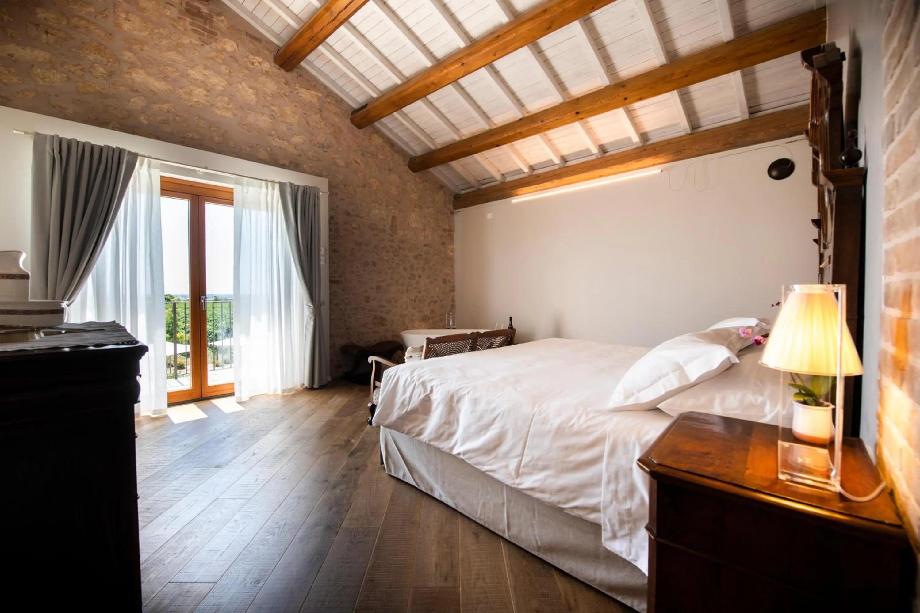 Bed in Magari Estates Boutique Hotel