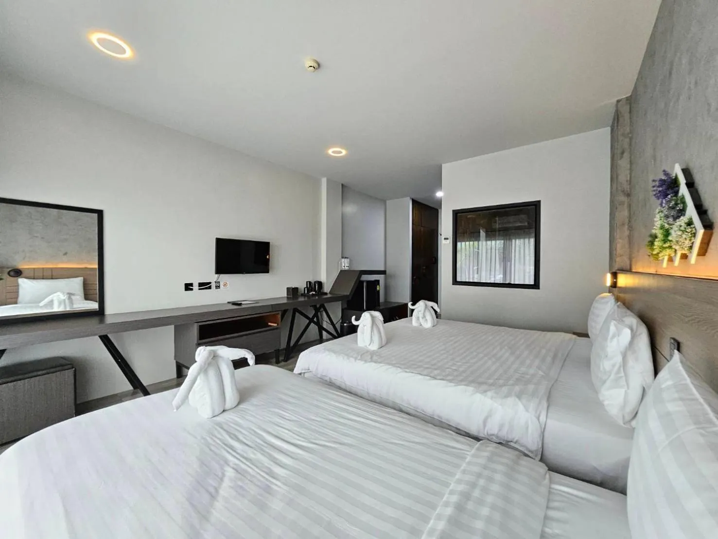 Bedroom, Bed in Little Loft Hotel