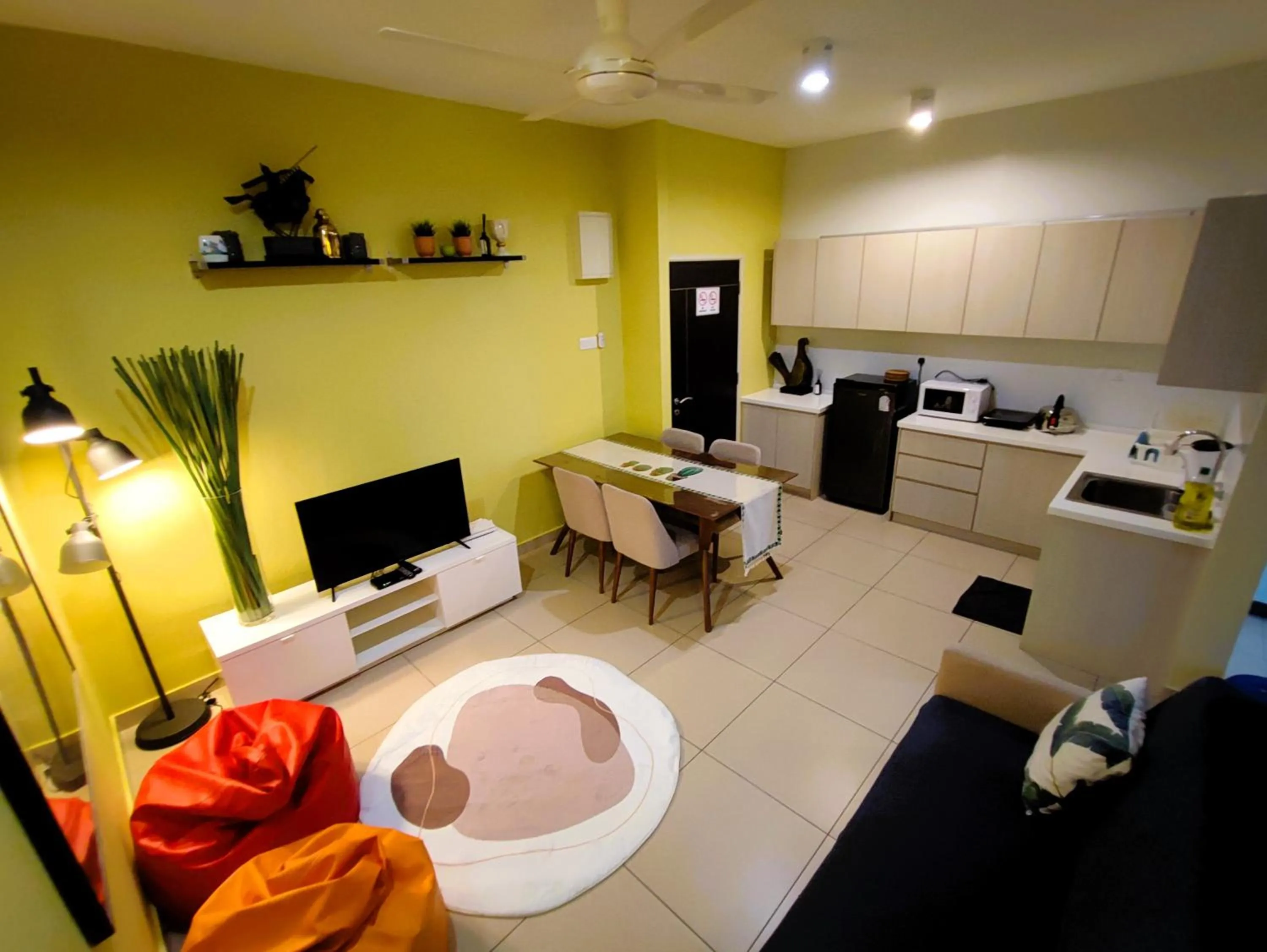 TV and multimedia in Urban Cottage@Midhill Genting Highlands (Free Wi-Fi)