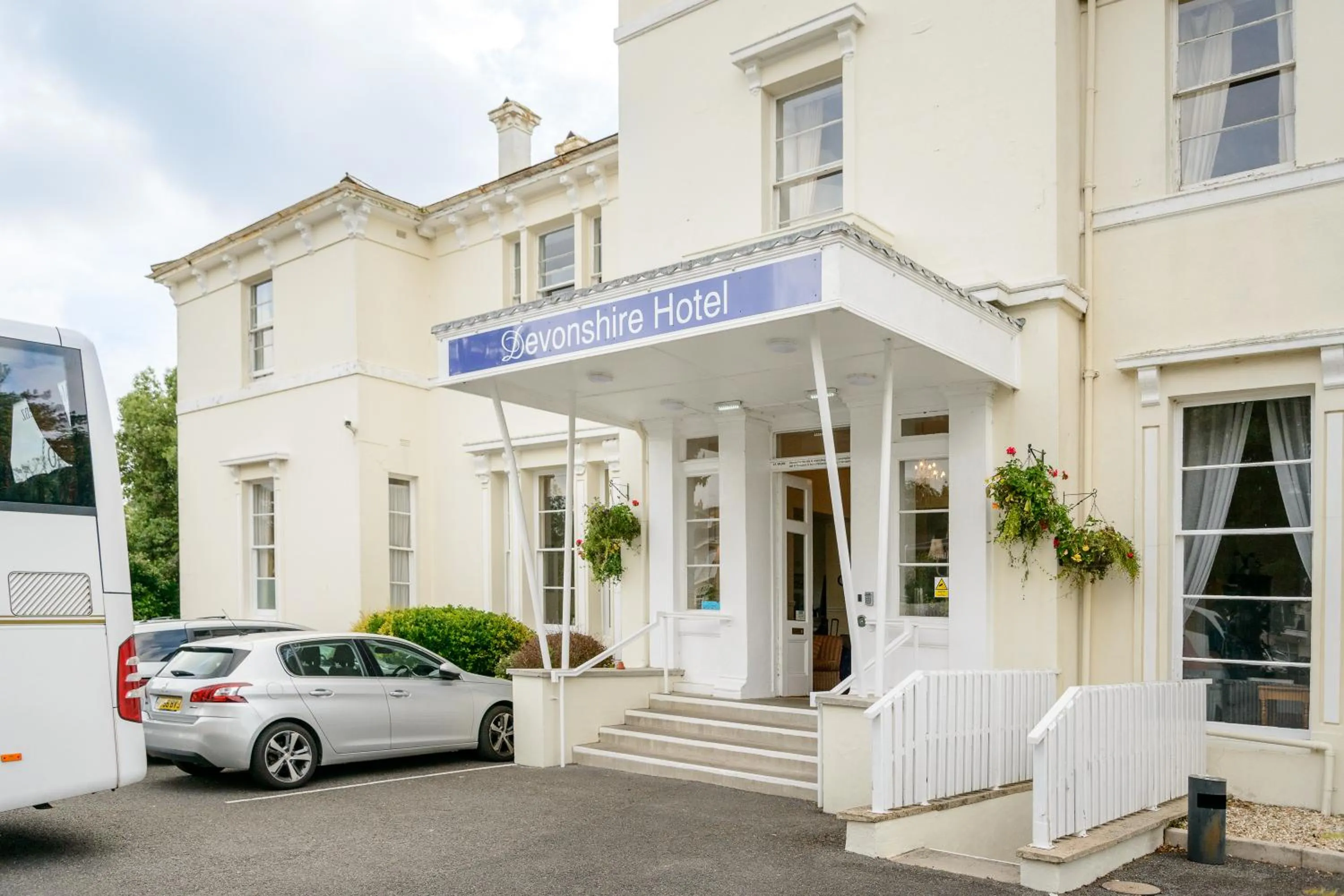 Property building in Devonshire Hotel