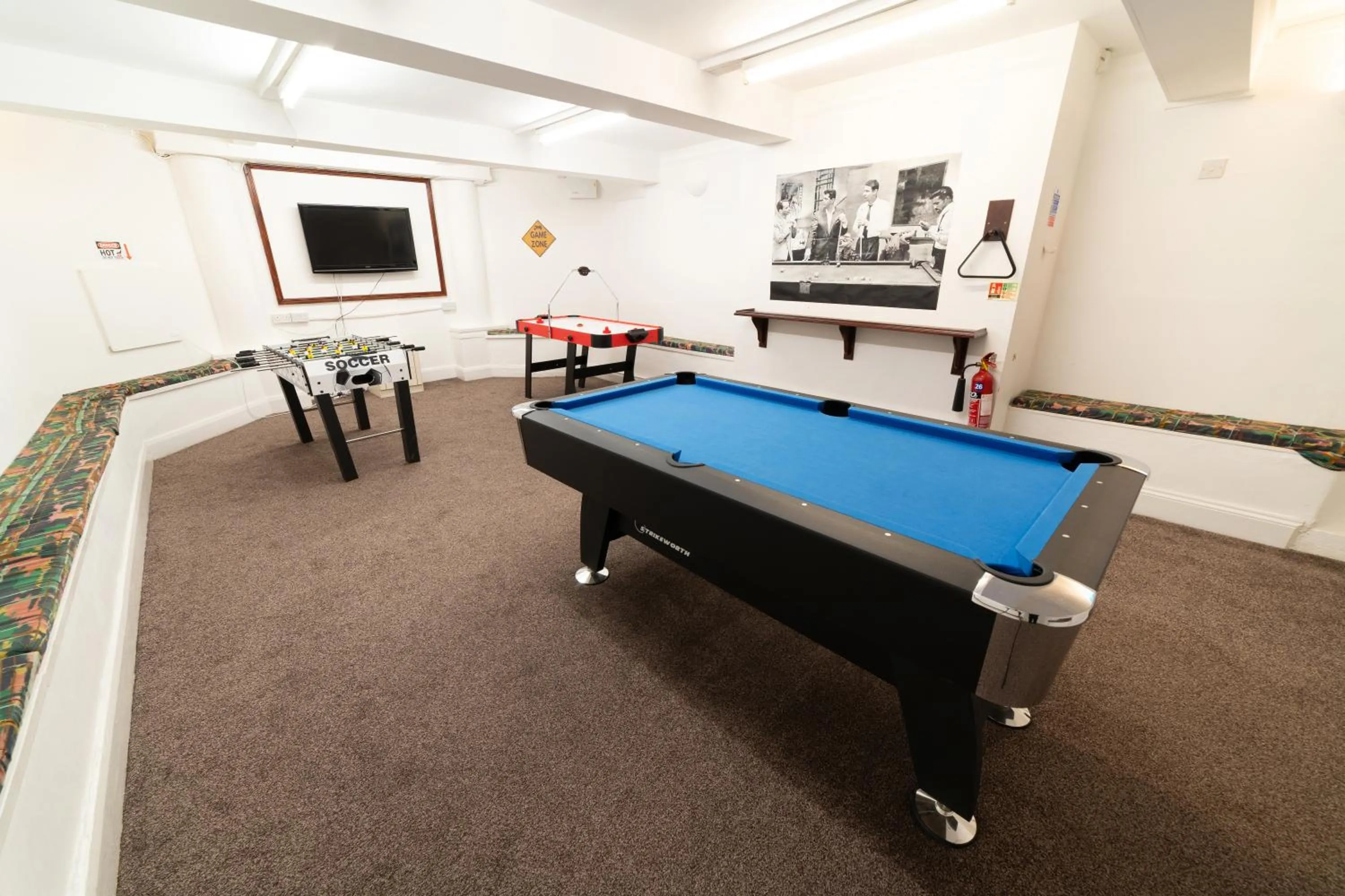 Billiard in Devonshire Hotel