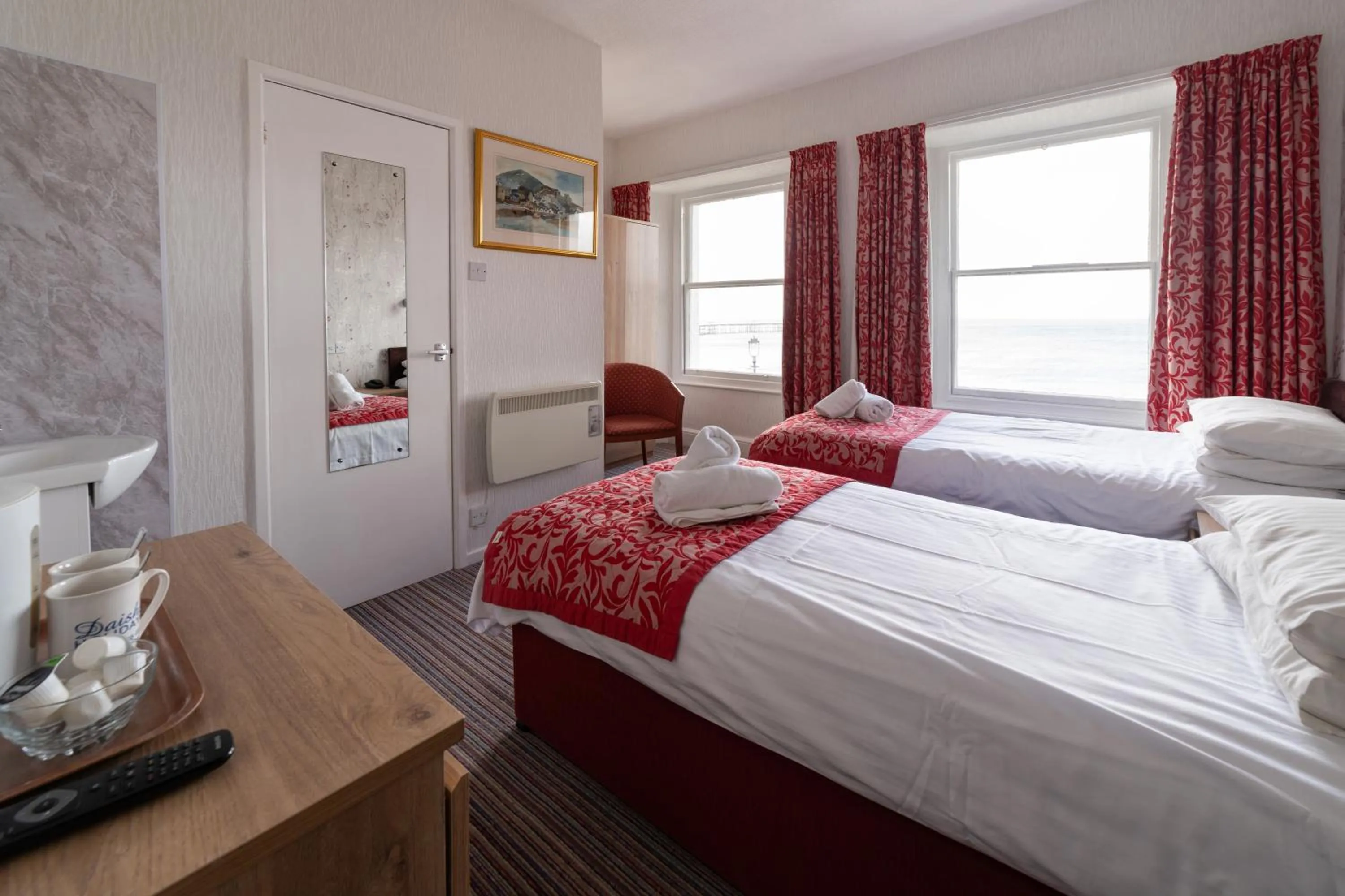 Bed in Somerset Hotel